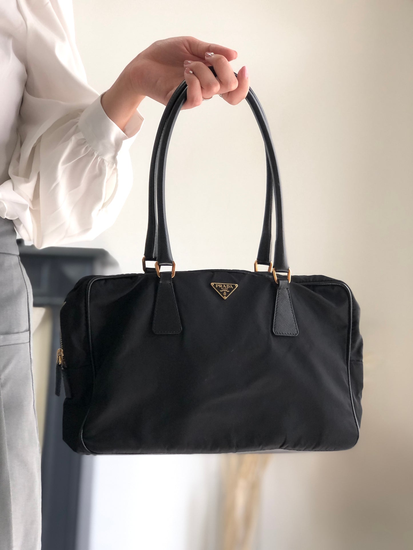 PRADA Tessuto Triangle Logo Small Boston bag Handbag Black Vintage jgrnxc