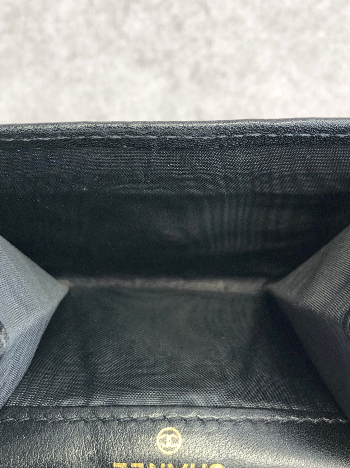 CHANEL Coco Mark 折疊零皮夾 黑色 復古 j3hztw