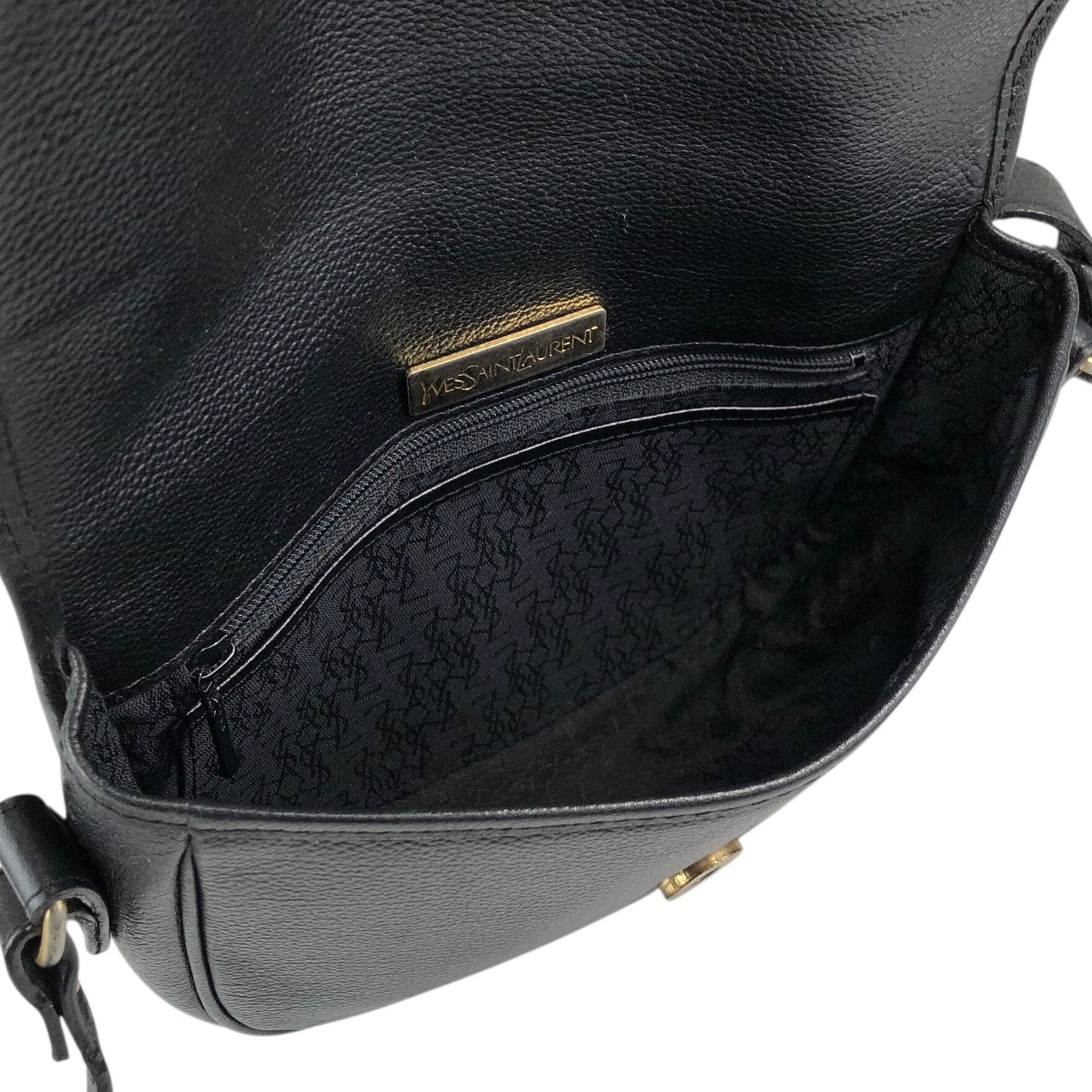 Yves Saint Laurent YSL Logo Flap Shoulder bag Black Vintage hrxn3f