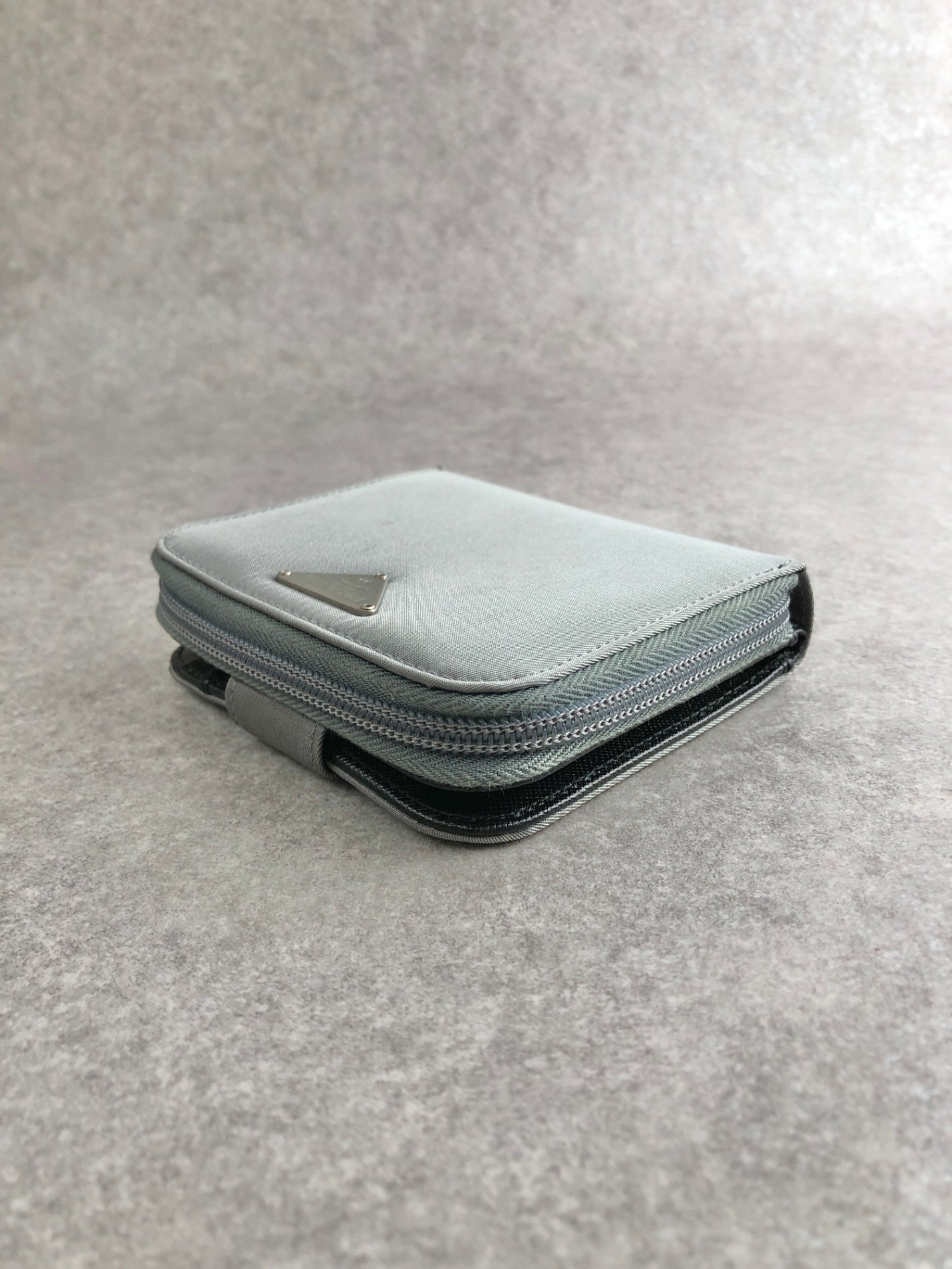 PRADA Tessuto Triangle Logo Folded Wallet Gray Vintage y6v82j