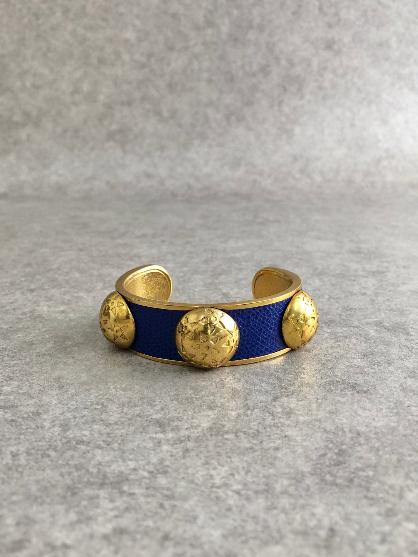 CELINE Starball Bangle Blue Vintage 85vn4y