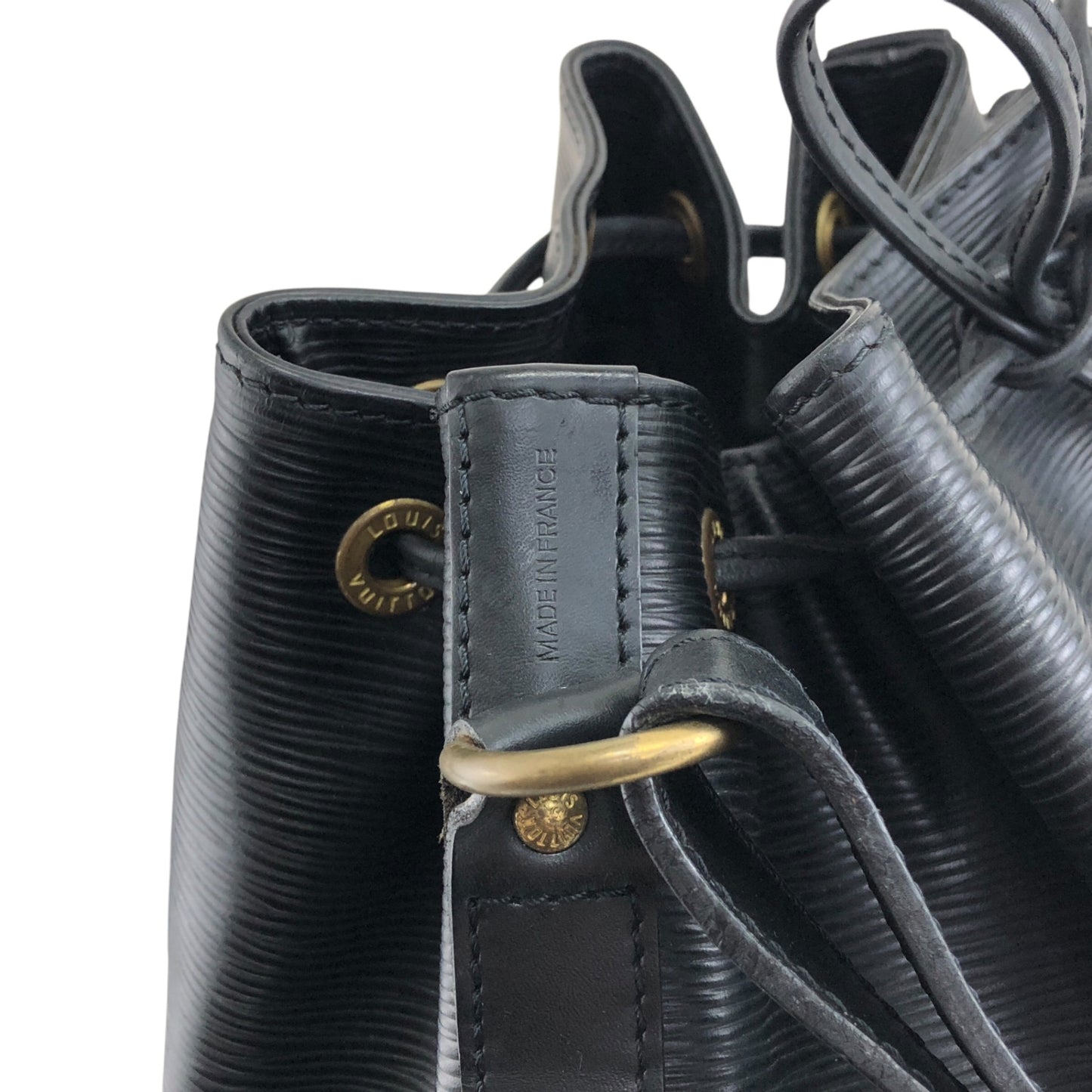 LOUIS VUITTON Epi Drawstring Shoulder bag Black Vintage d2i73r