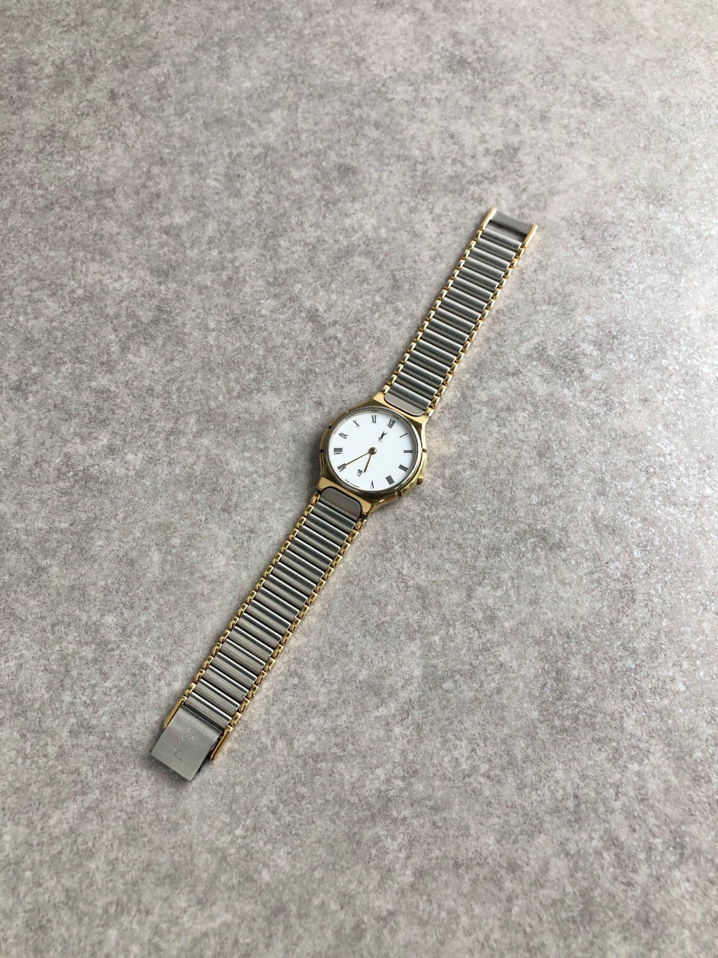Yves Saint Laurent YSL Logo Quartz Watch Silver×Gold 291842 Vintage jav7in