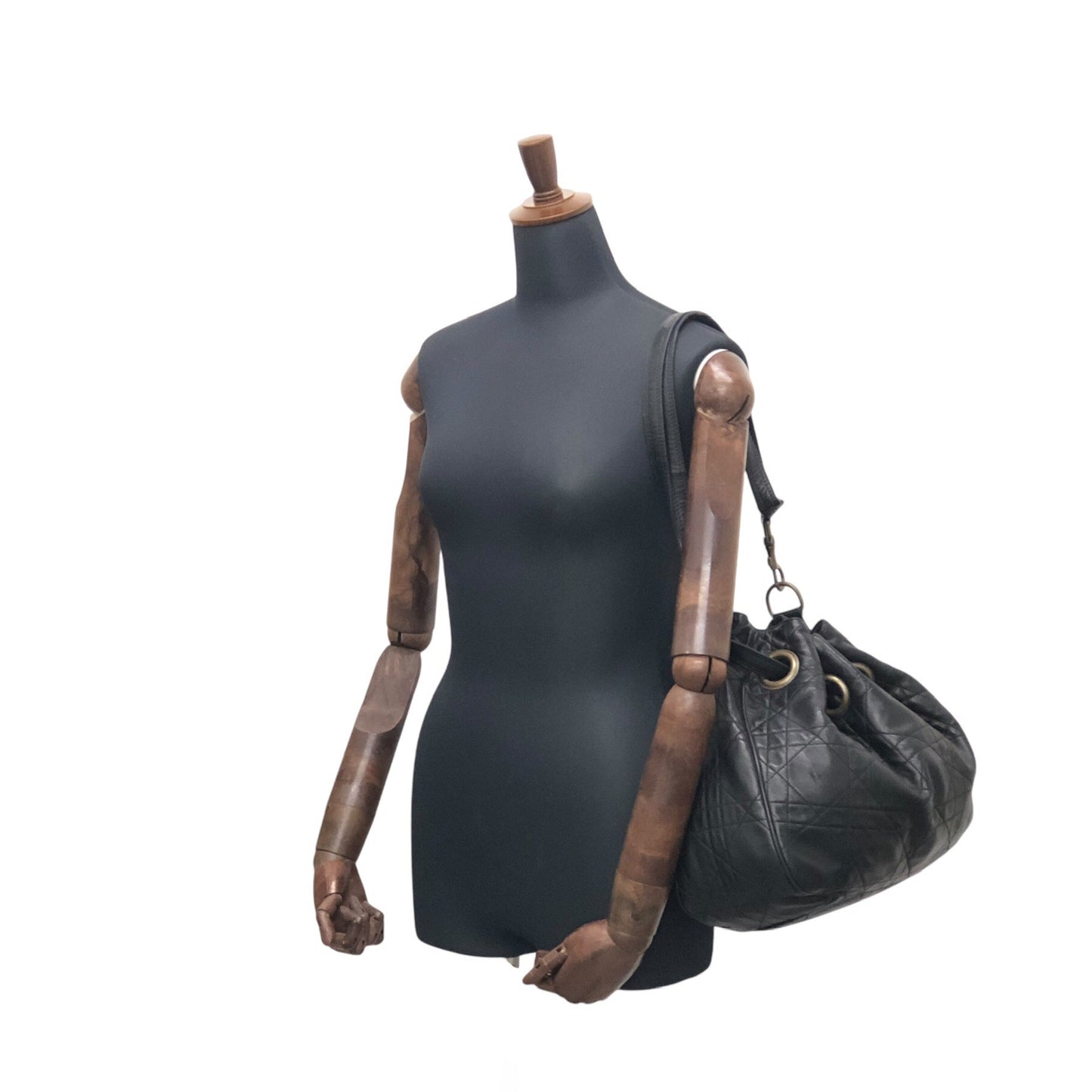 Christian Dior Cannage Logo Motif 抽繩肩背包 黑色 復古 ryhx6x