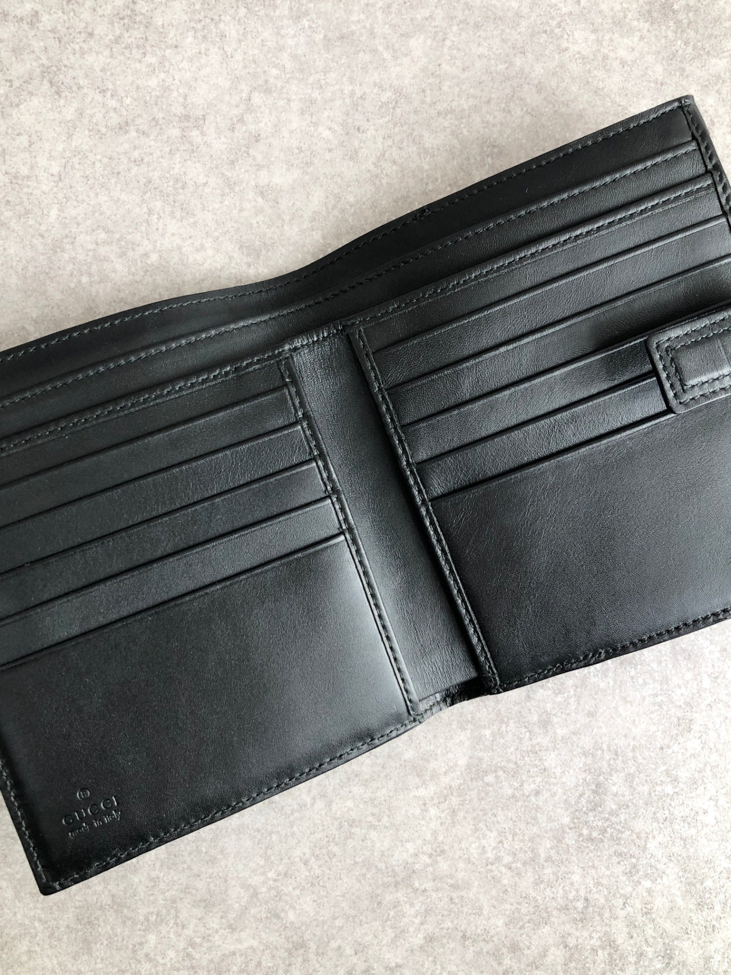 GUCCI 標誌折疊錢包 黑色 復古 254tg8