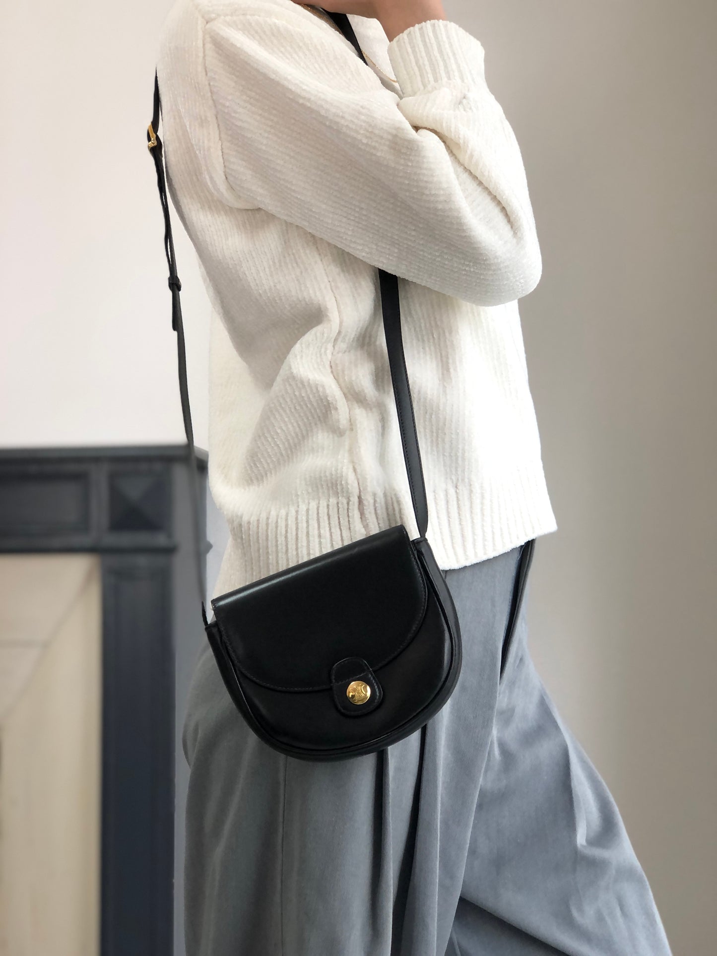 CELINE Blason Small Shoulder bag Black Vintage v56cia