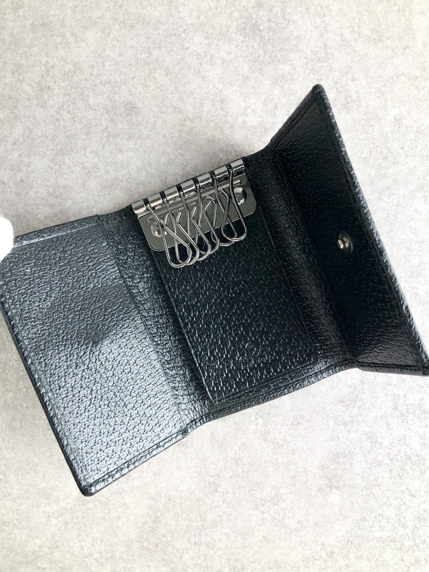 GUCCI GG Canvas Key Case Black Vintage wruc3m