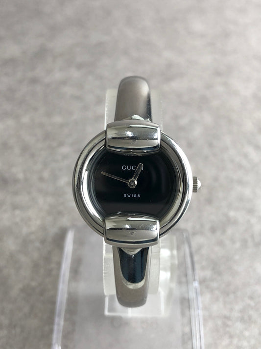 GUCCI Logo Quartz Watch Silver 1400L Vintage yjvsra