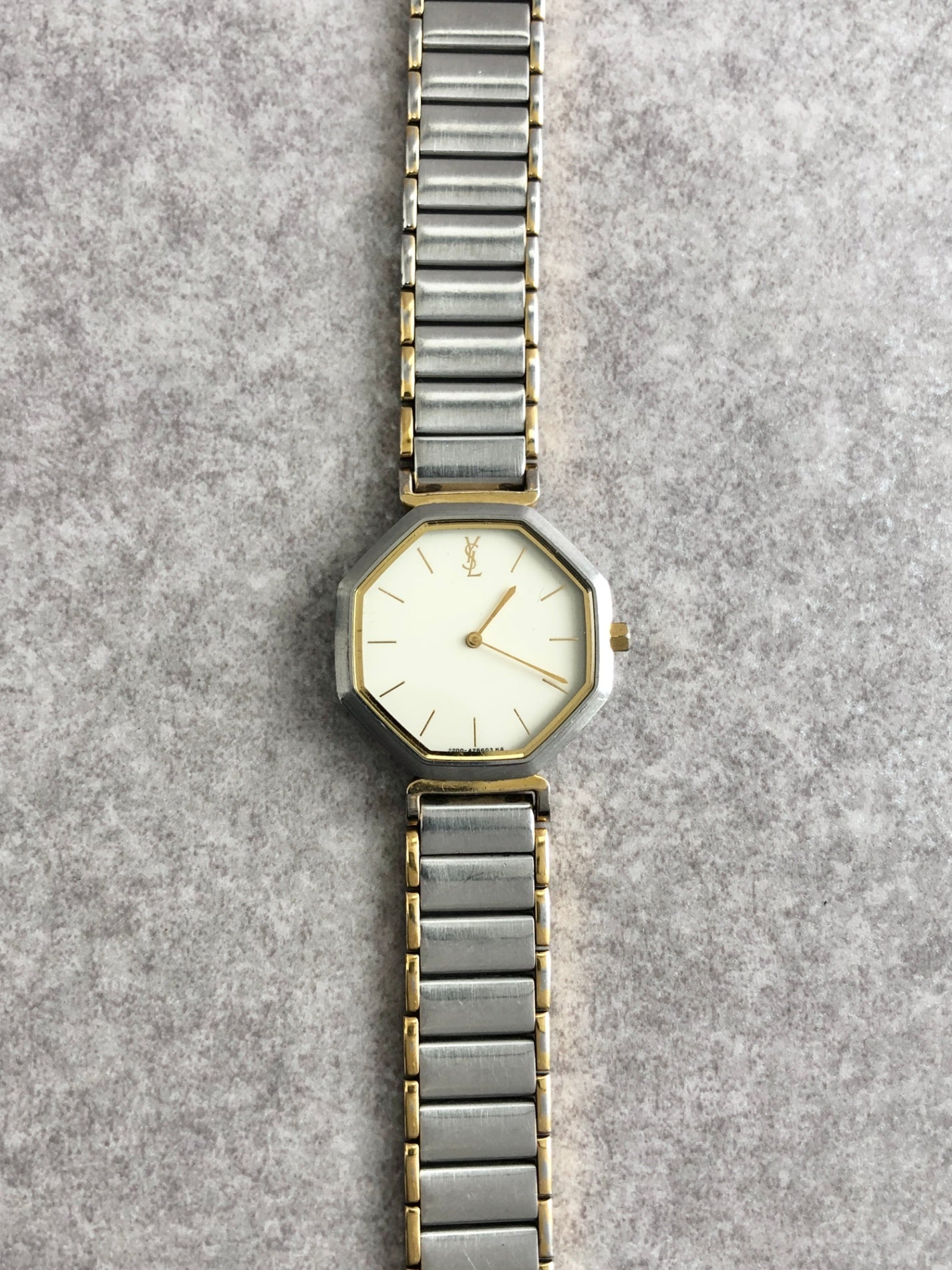 Yves Saint Laurent YSL Logo Quartz Watch Silver×Gold 1030081 Vintage rf4piy