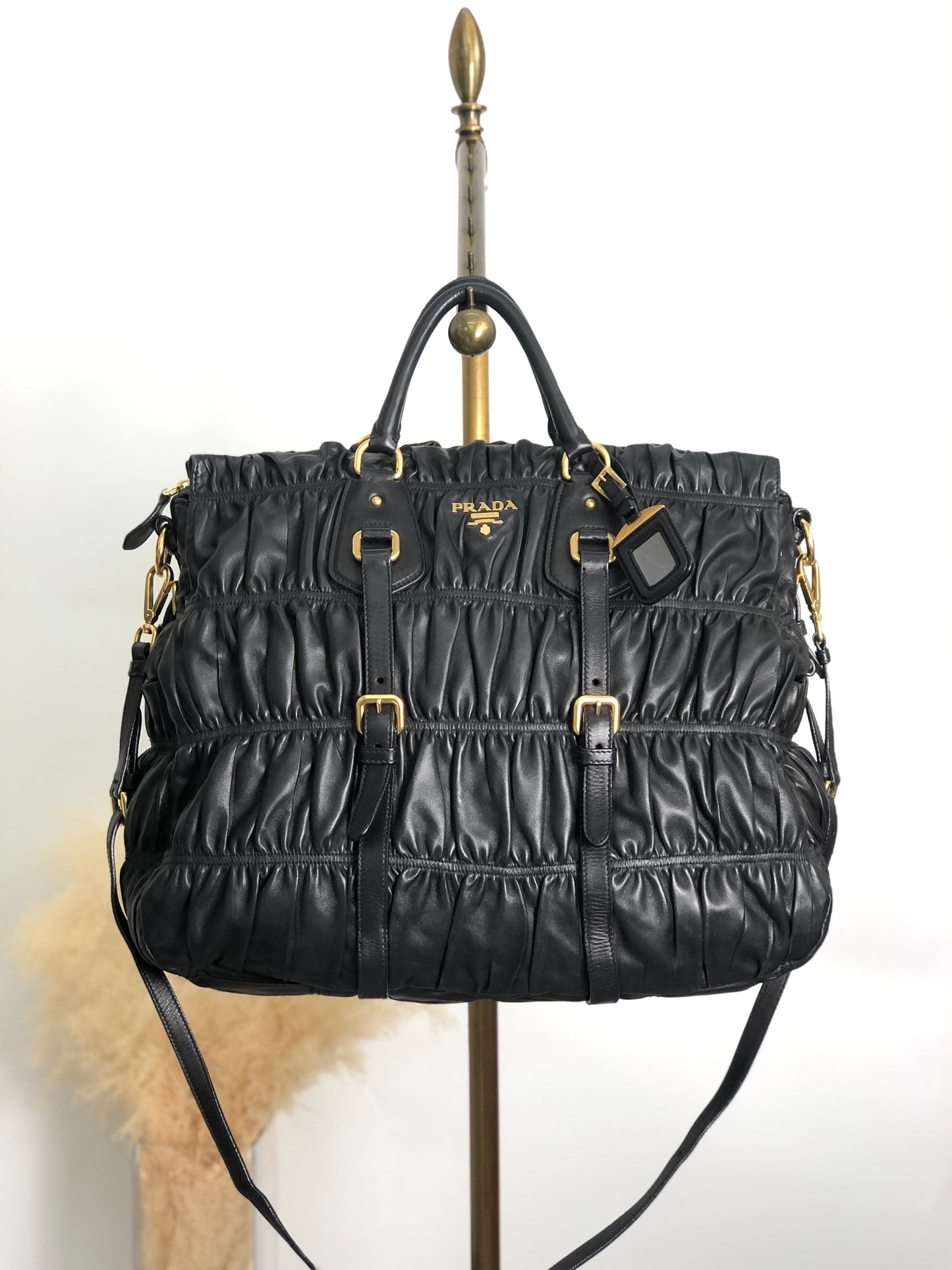 PRADA Logo Two-way Handbag Shoulder bag Black Vintage u8sukf