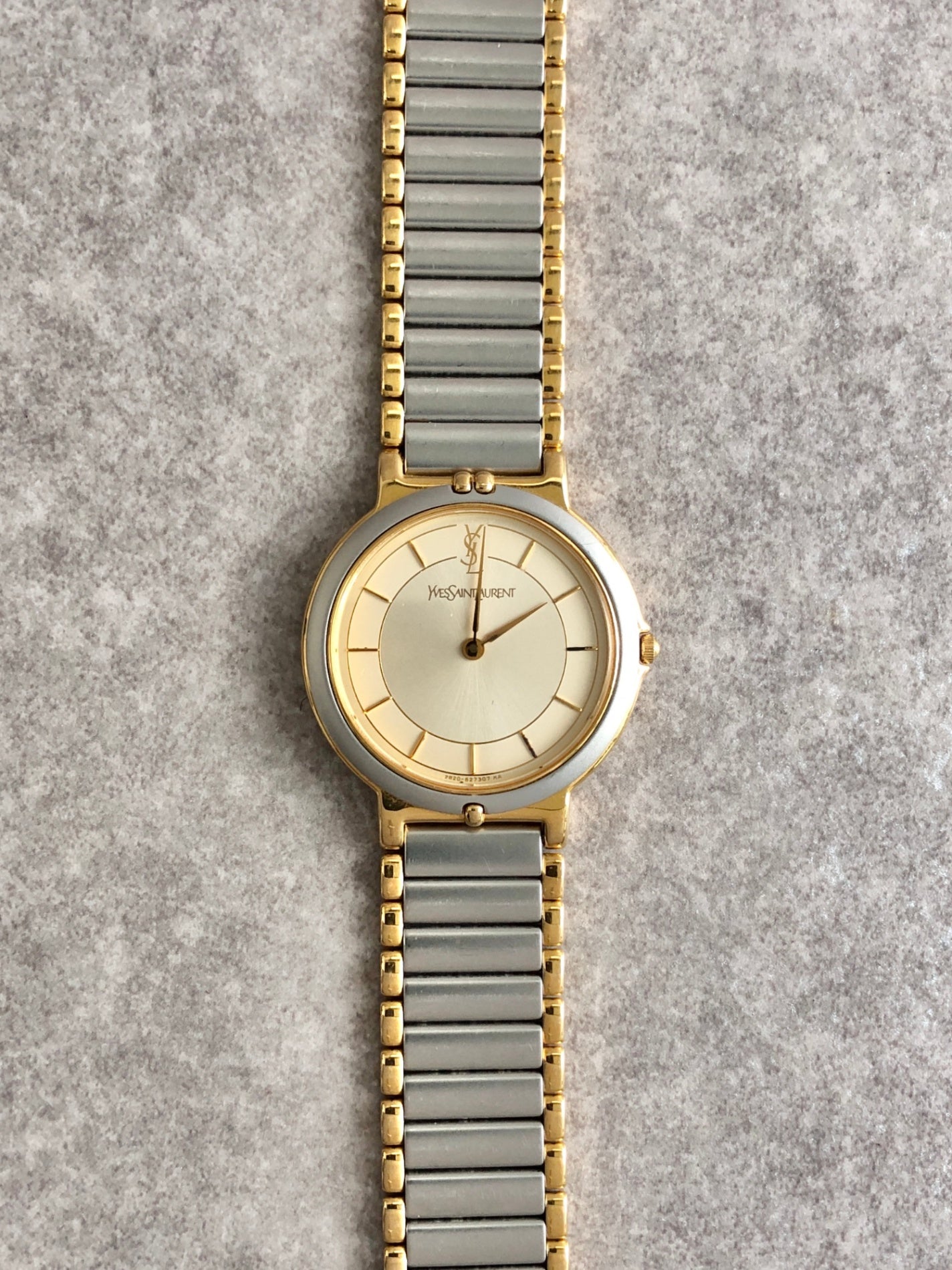 Yves Saint Laurent YSL Logo Quartz Watch Silver×Gold Vintage yyi2d7