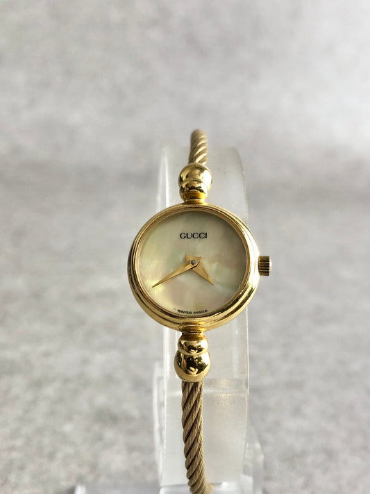 GUCCI Logo Bangle Quartz Watch Gold 2700.2.L Vintage 6sahkm