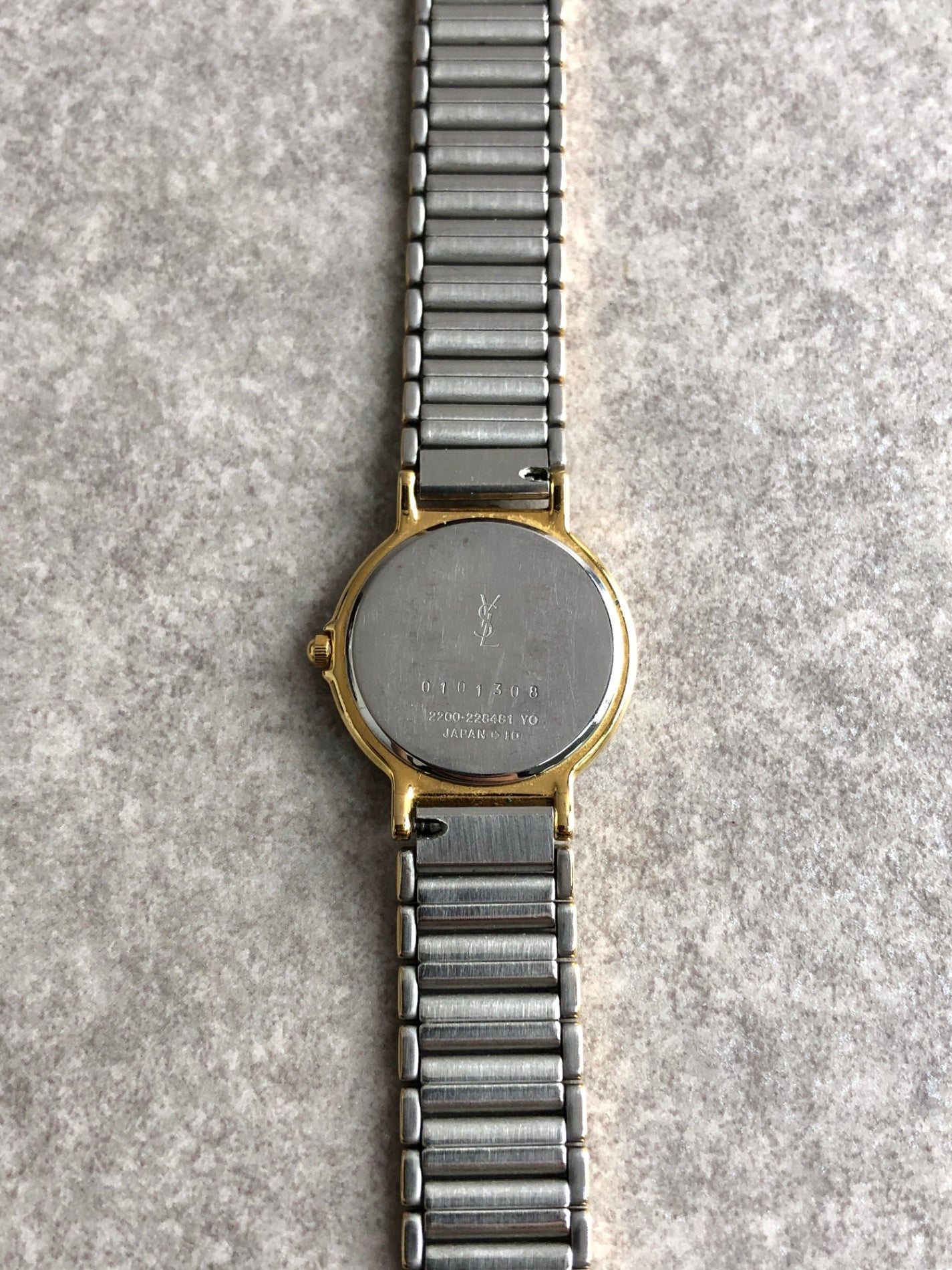 Yves Saint Laurent Analog Quartz Watch Silver Vintage 4wvpcz