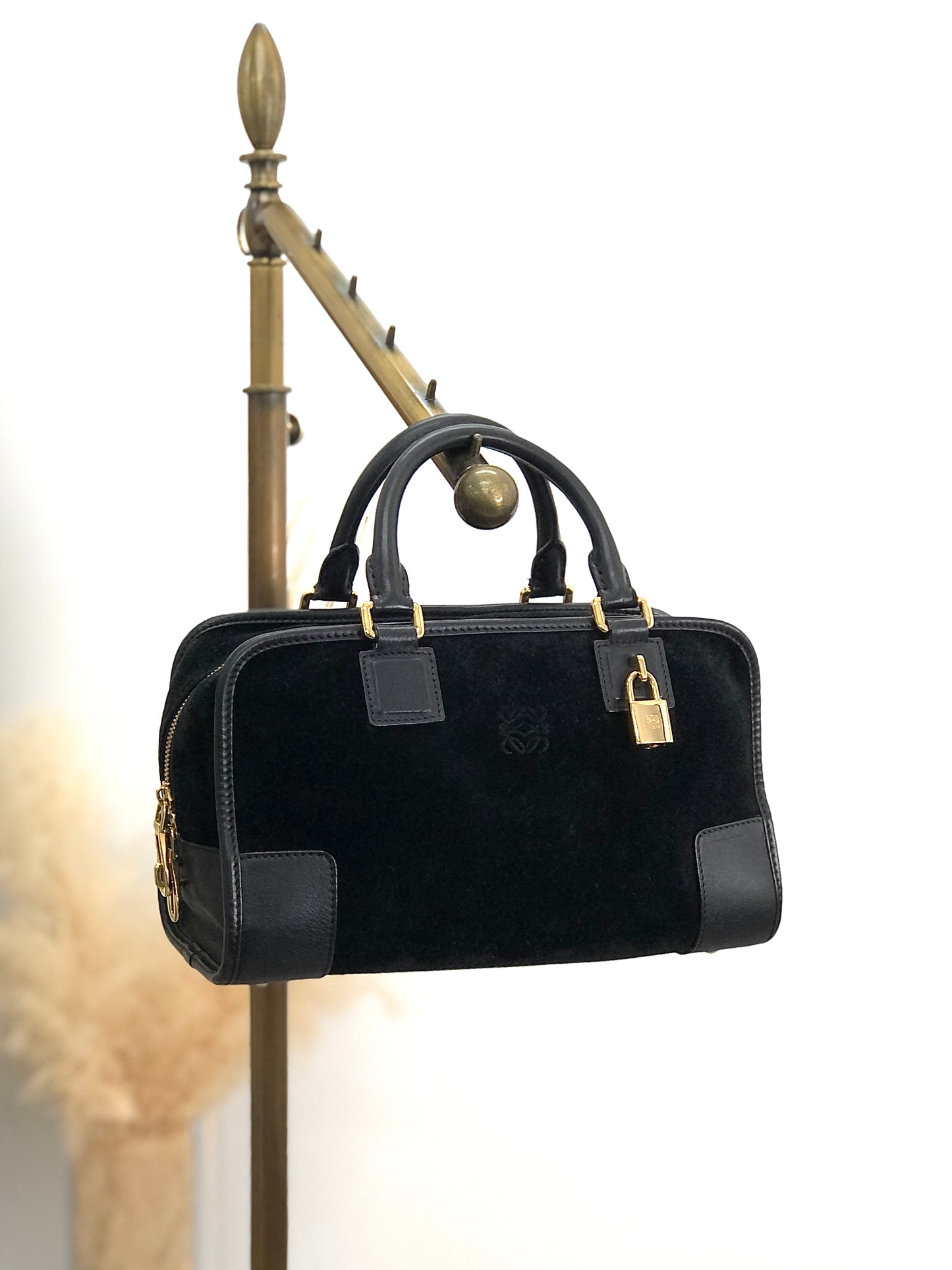 LOEWE Amazona28 波士頓包 手提包 黑色 復古 skijmf