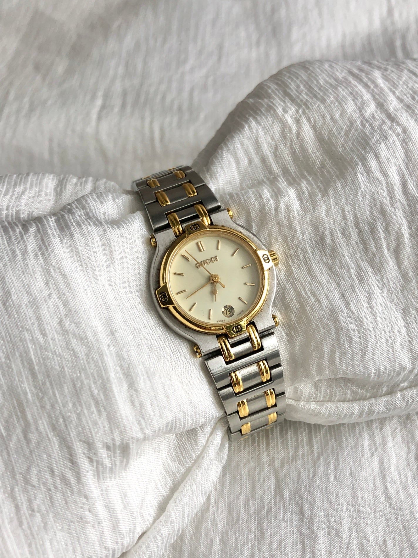GUCCI Quartz Watch Silver×Gold 9000L Vintage y3rpf3