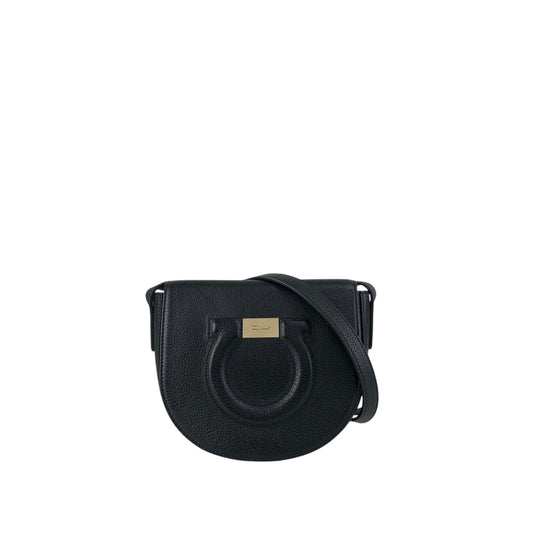 Salvatore Ferragamo Gancini Shoulder bag Black Vintage da8ayc