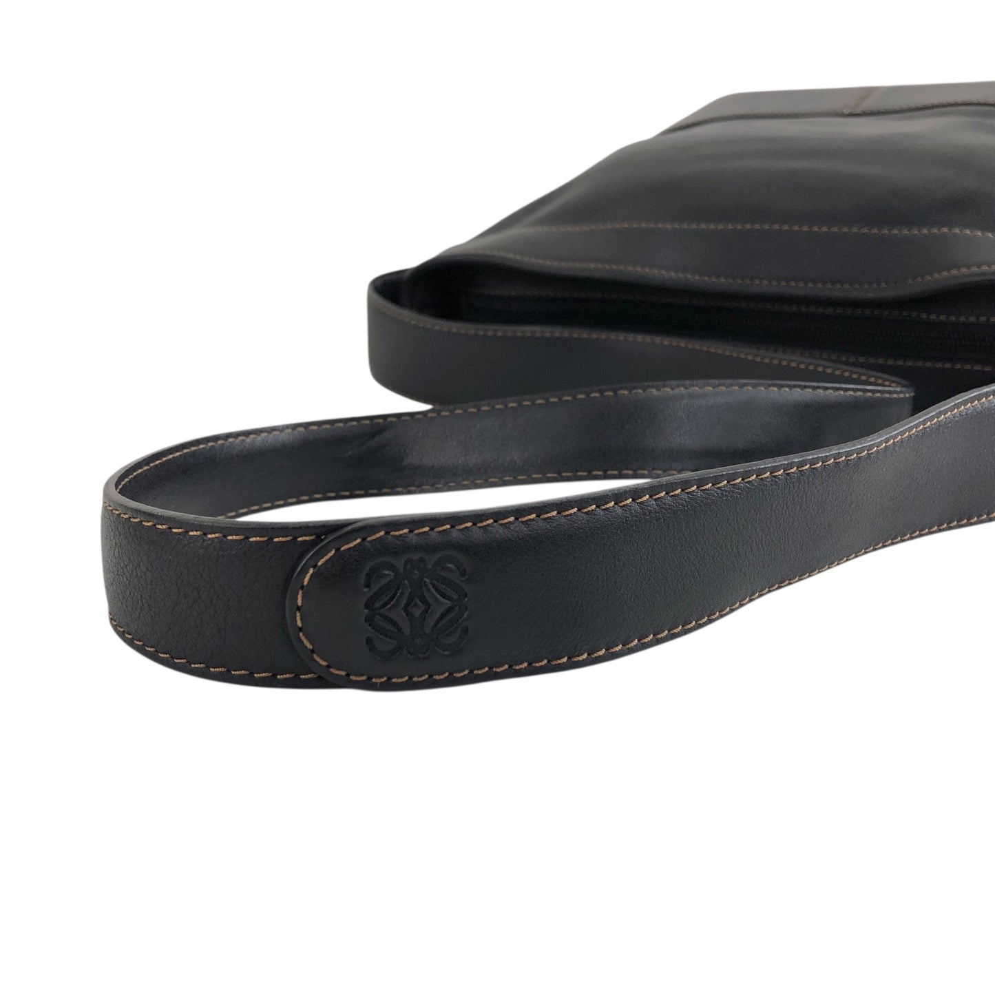 LOEWE Charm Shoulder bag Black Vintage zkuvfd