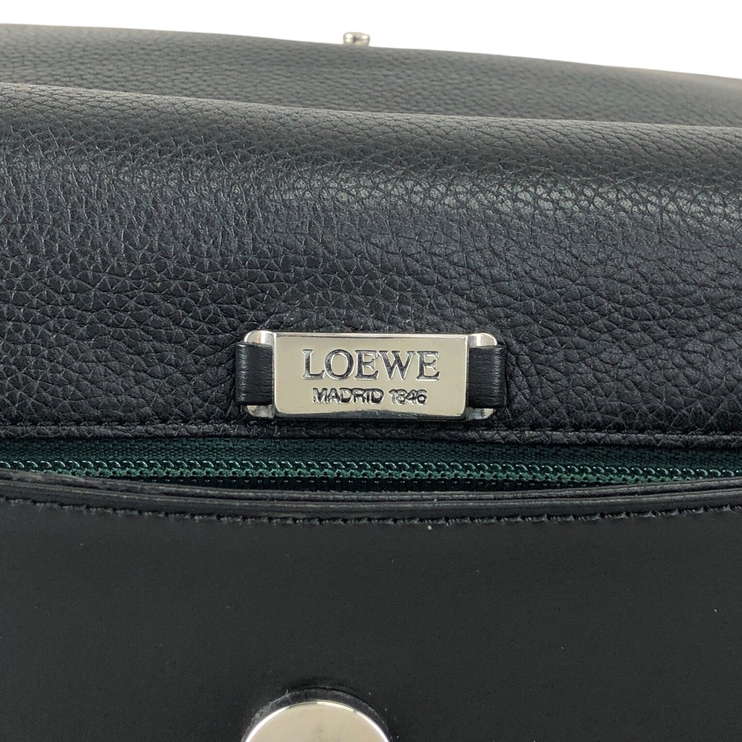 LOEWE Logo Embossed Shoulder bag Black Vintage ni55eb