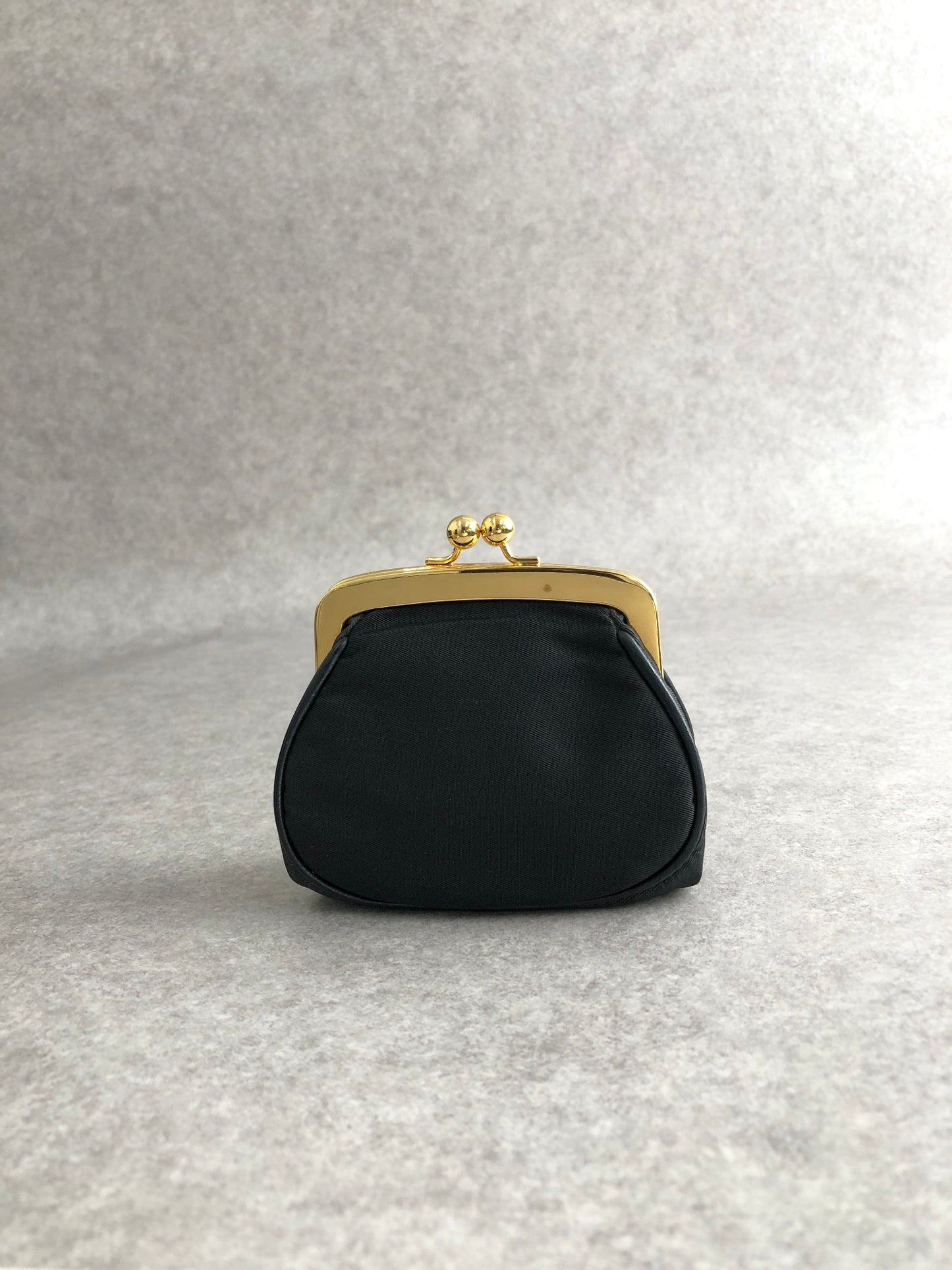 PRADA Triangle Logo Metal Clasp Coin Purse Black Vintage 7myyux