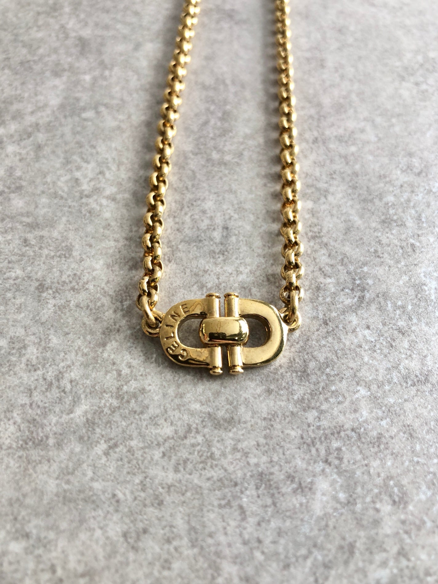 CELINE Horse Bit Necklace Gold Vintage mnzuz4