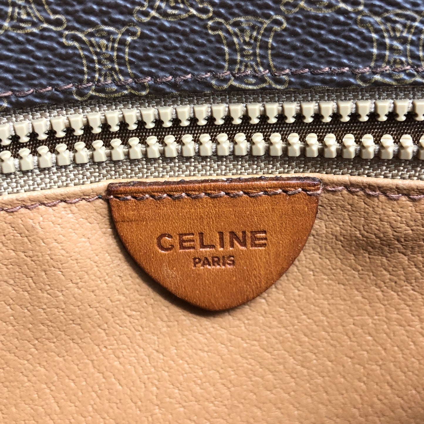 CELINE Macadam Blason Shoulder bag Brown Vintage ix2eki