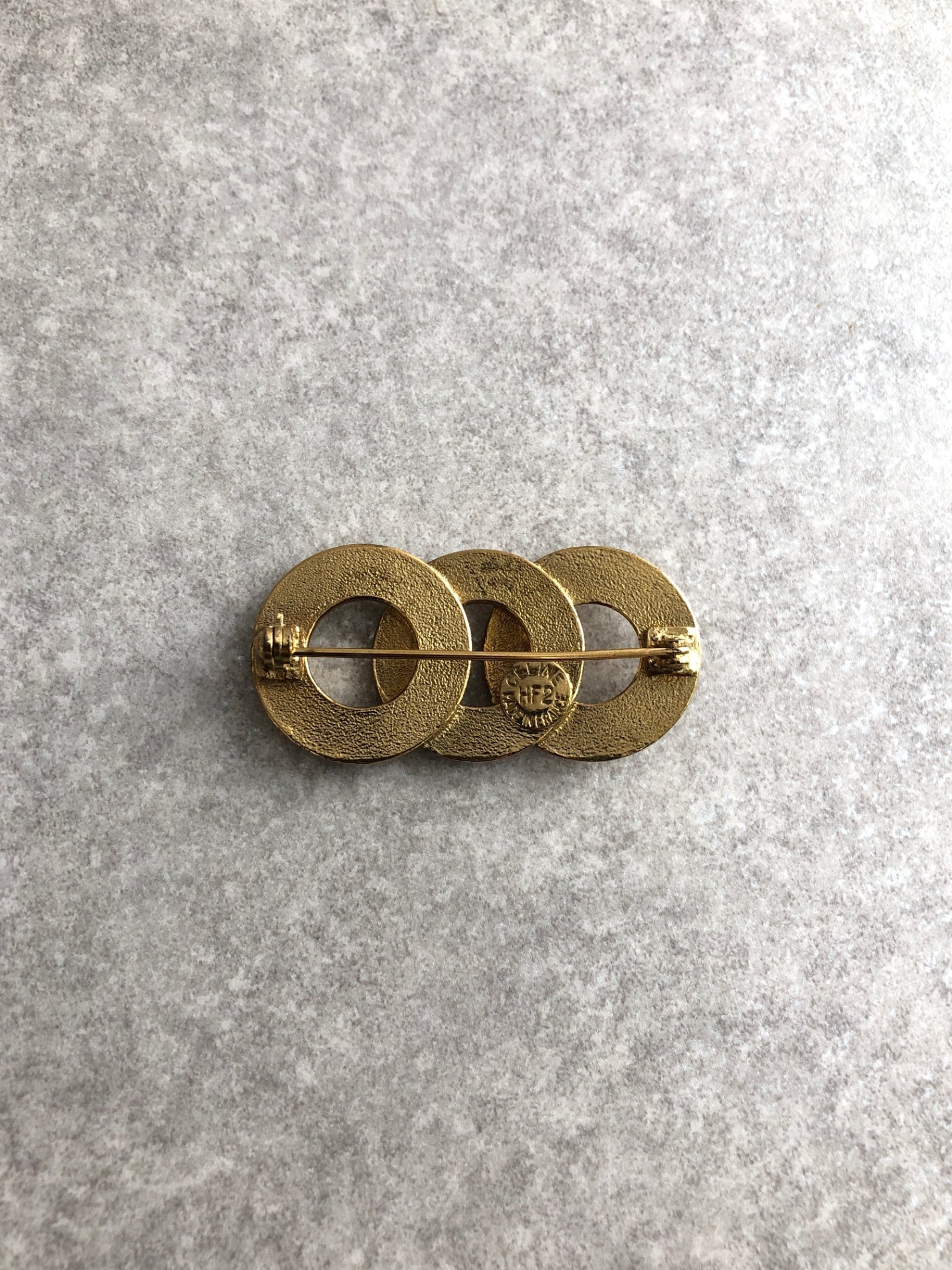 CELINE Circle Logo Brooch Gold Vintage zdjjws