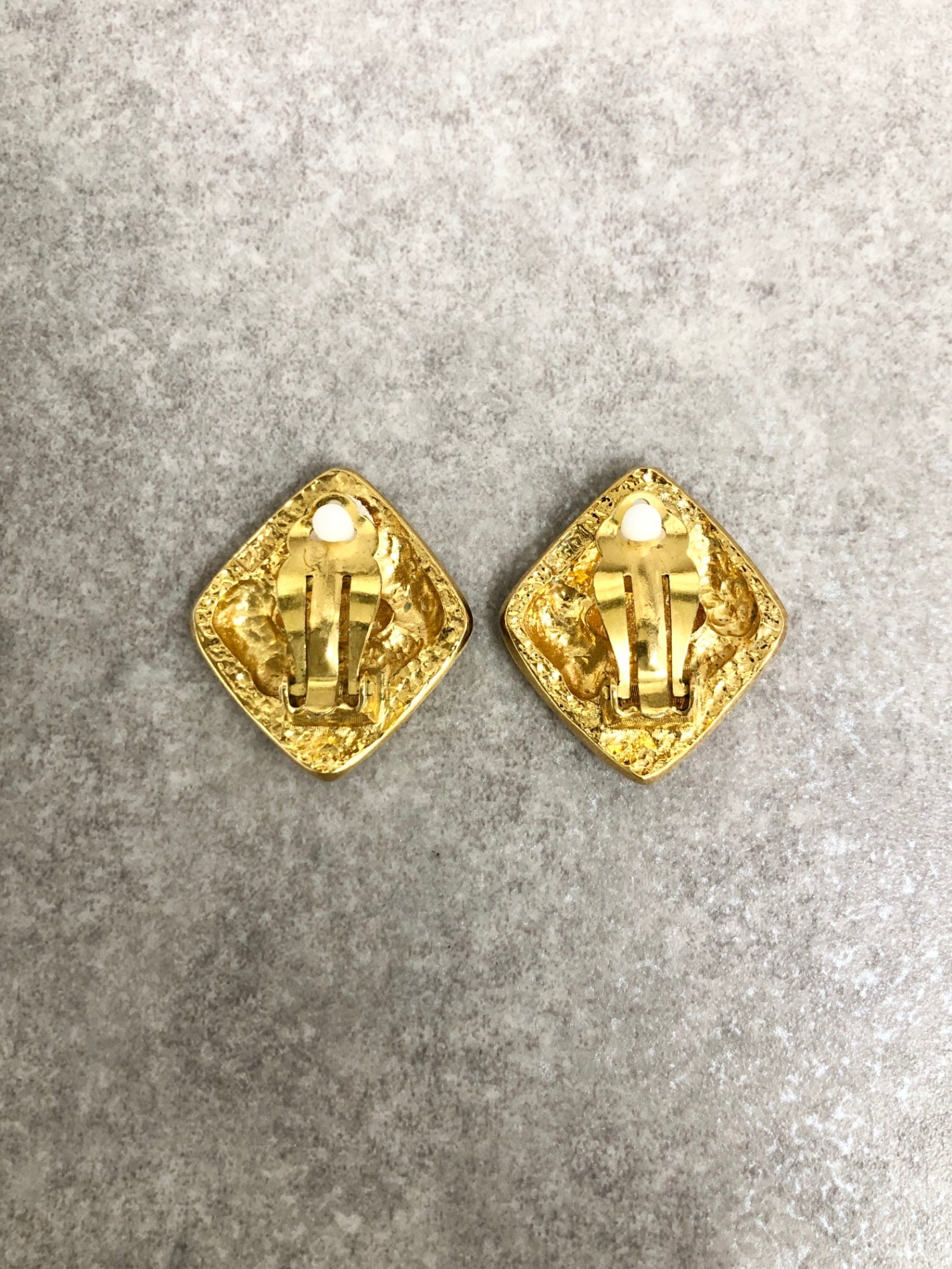 CHANEL Coco Mark Earrings Gold Vintage vc6mkw
