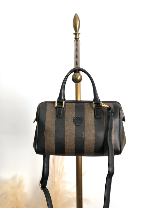 FENDI Pecan Two-way Handbag Shoulder bag Black Vintage tyz7ma