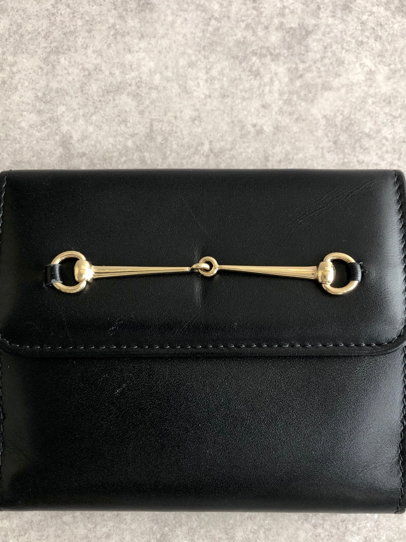 GUCCI 馬銜扣折疊錢包 黑色復古 2nycf8