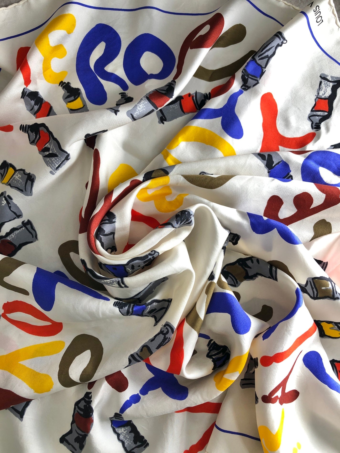 LOUIS VUITTON Scarf White Vintage 6x6gie