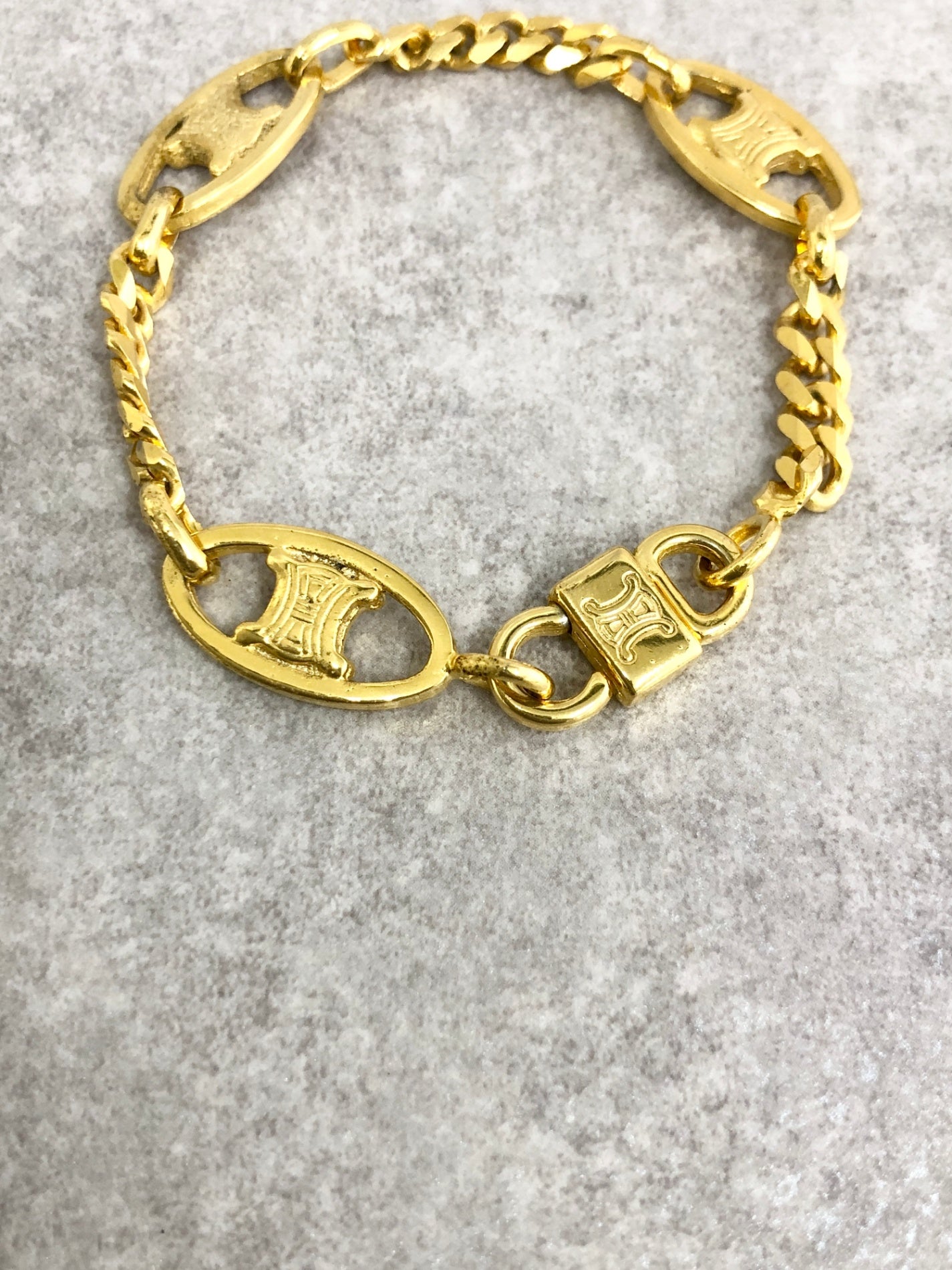 CELINE Blason Bracelet Gold Vintage 4w8ads
