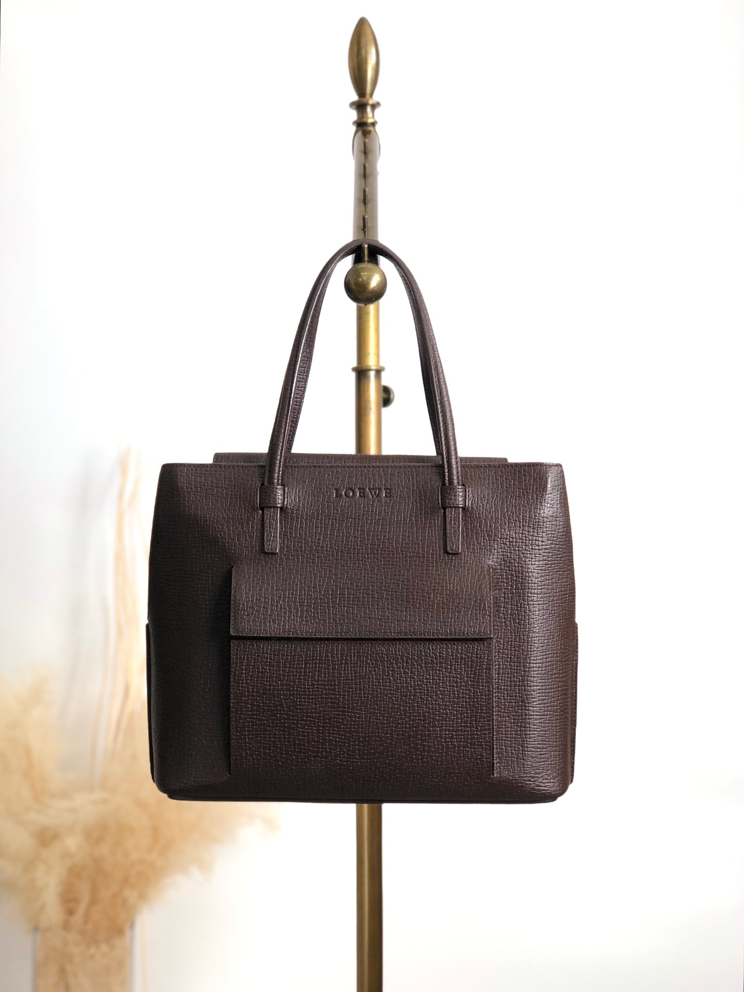 LOEWE Logo Embossed Handbag Brown Vintage zfvfp7