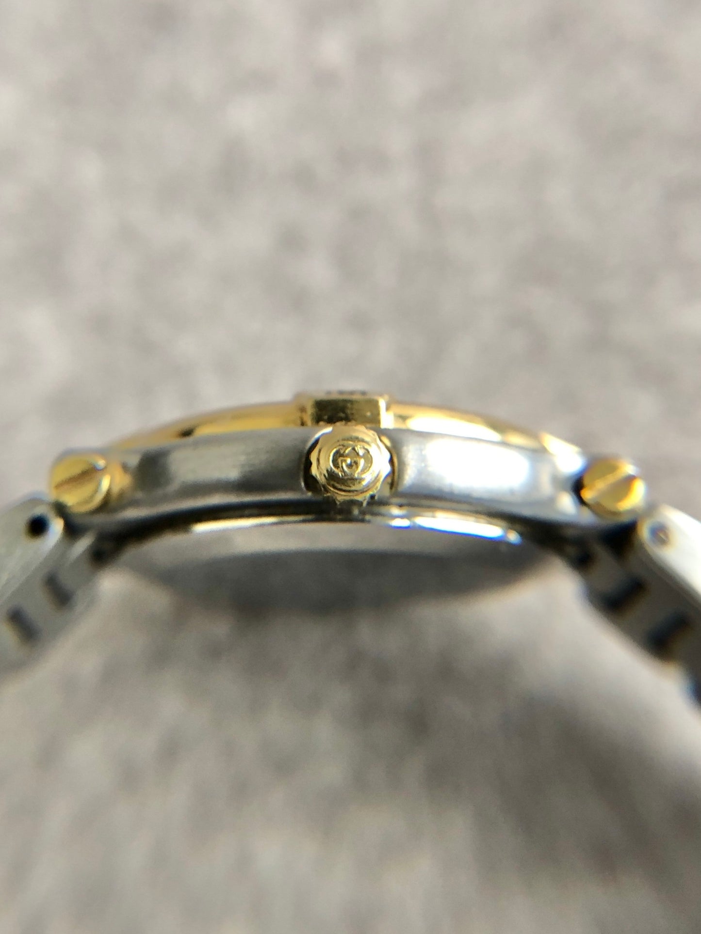 GUCCI Quartz Watch Silver×Gold 9000L Vintage y3rpf3