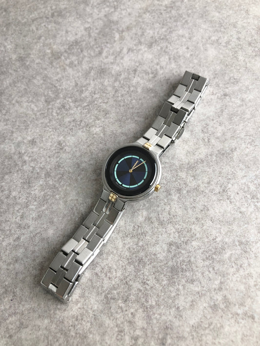 Yves Saint Laurent YSL Logo Quartz Watch Silver×Blue Vintage g2xkhm