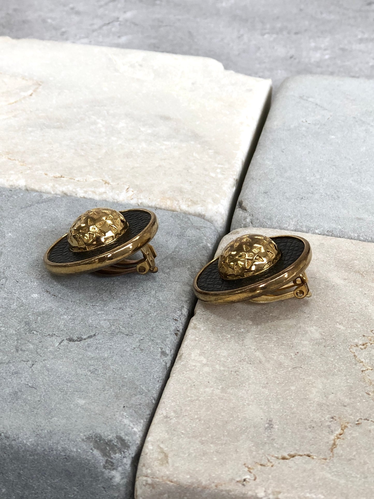 CELINE Starball Earrings Black×Gold Vintage k5us25