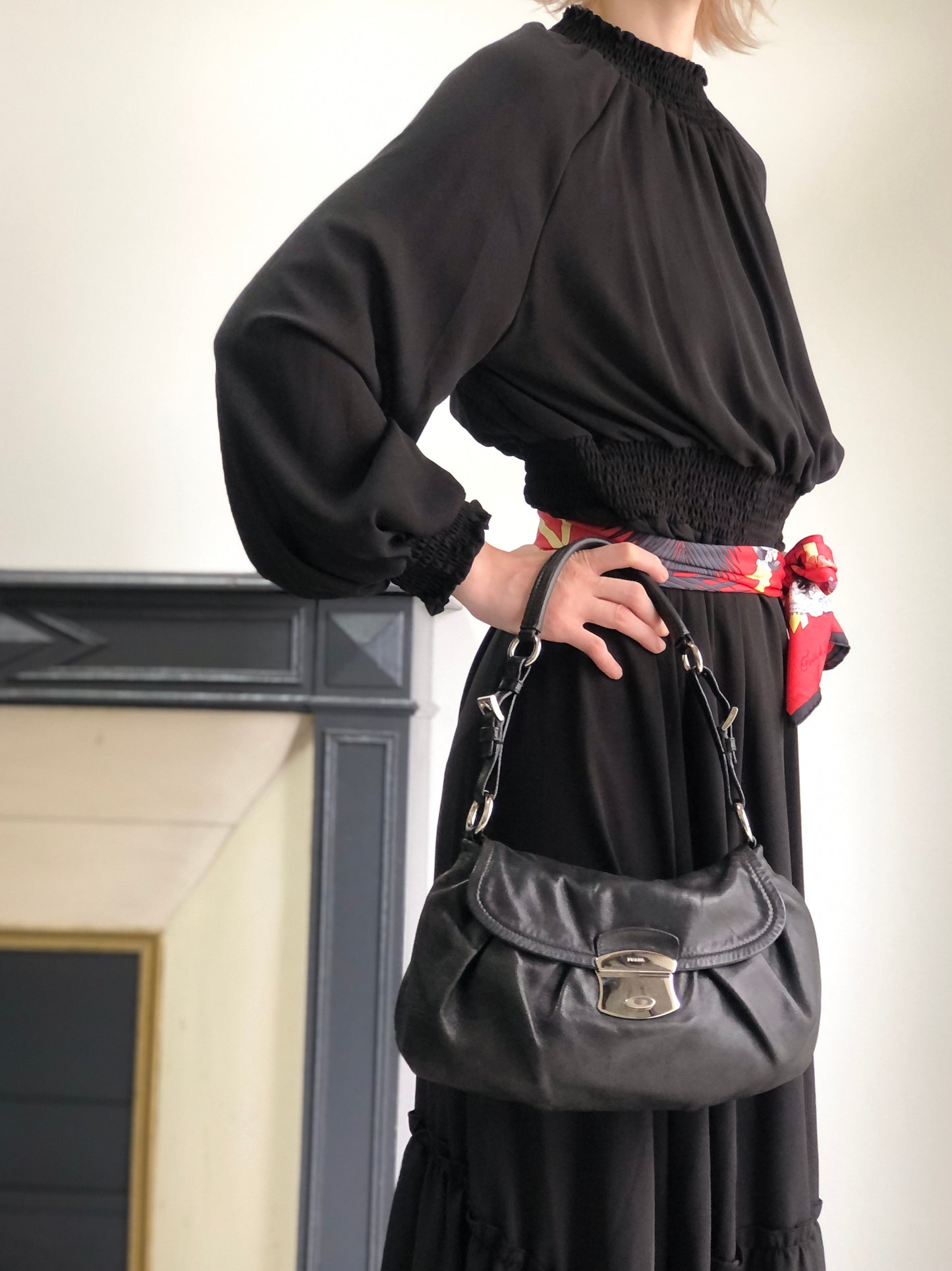 PRADA Logo Front Buckle Shoulder bag Black Vintage 4b8iuy