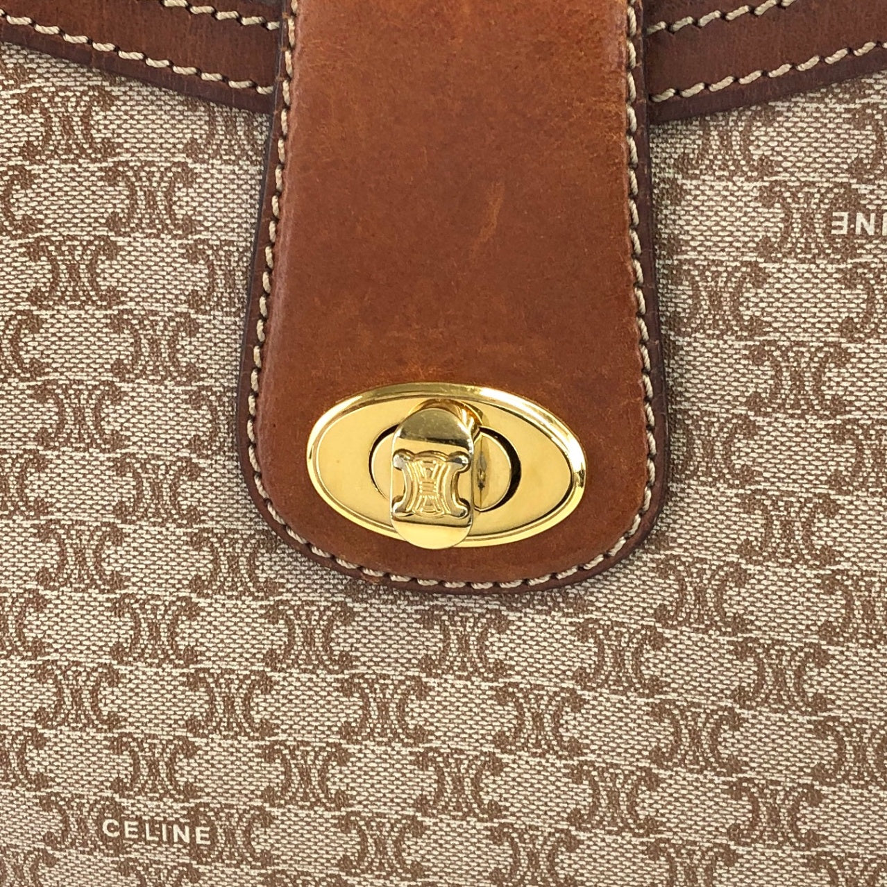 CELINE Macadam Blason Turn Lock Shoulder bag Beige Vintage 457idi