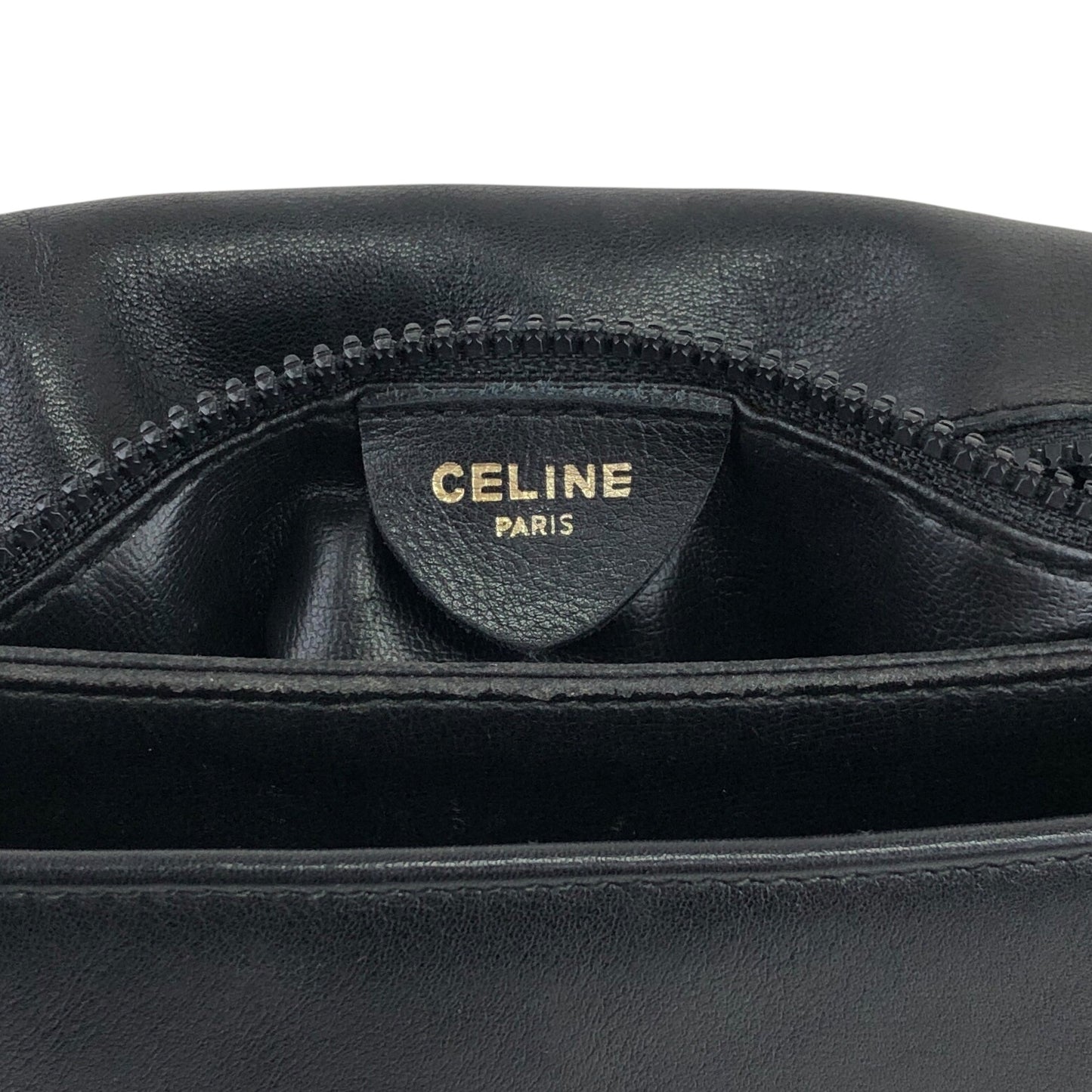CELINE Blason Chain Shoulder bag Black Vintage jxnmfi