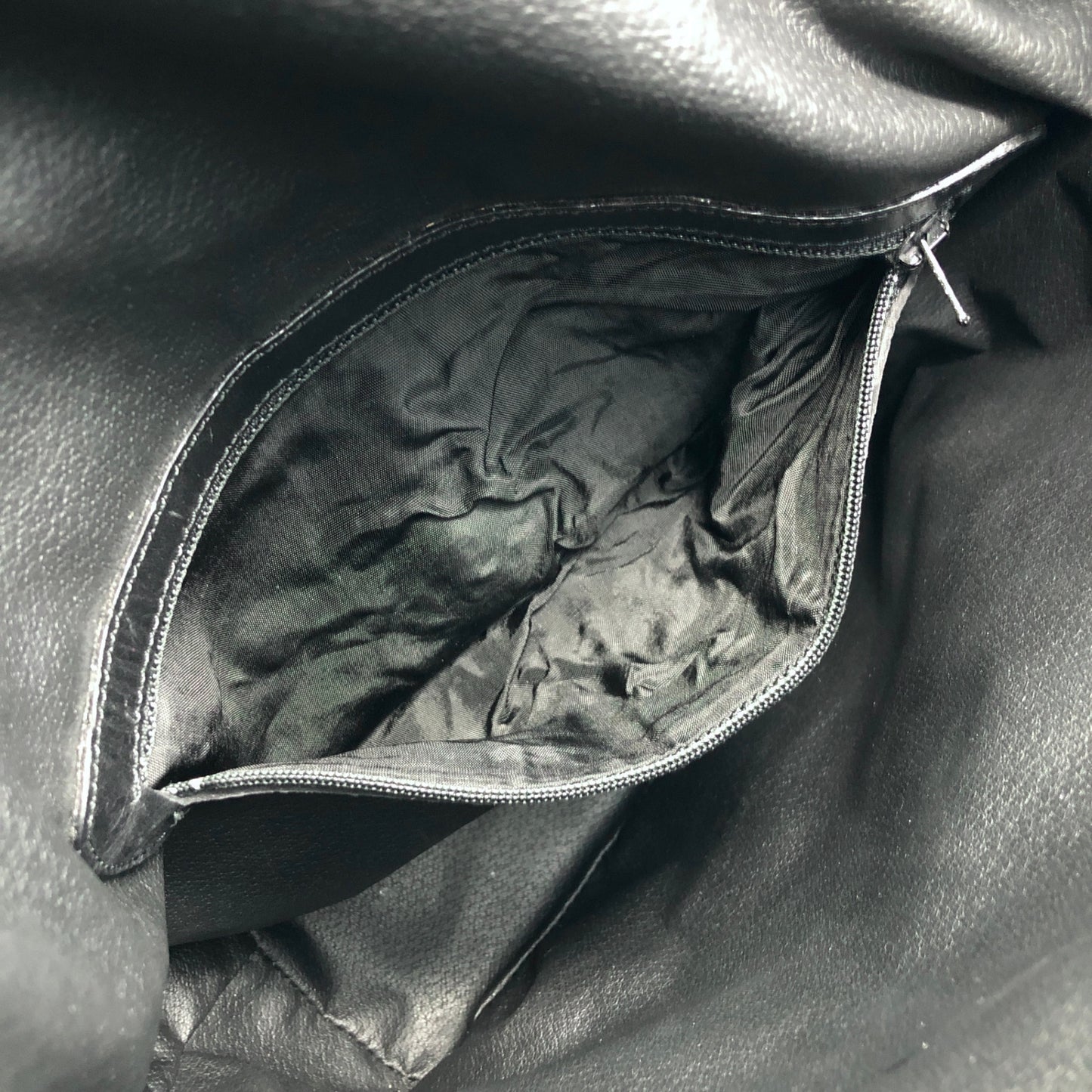 CELINE Macadam Blason Drawstring Shoulder bag Black Vintage x5e8fx