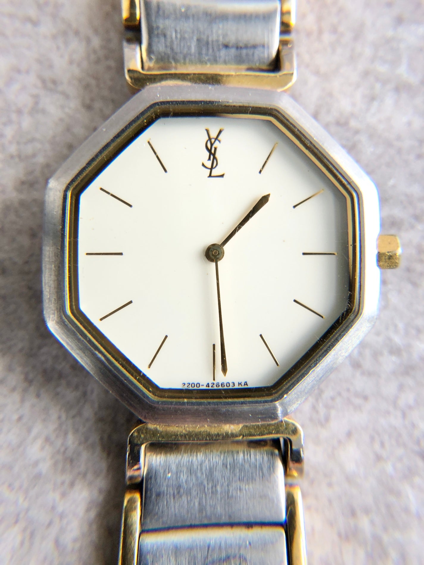 Yves Saint Laurent YSL Logo Quartz Watch Silver×Gold 1030081 Vintage rf4piy