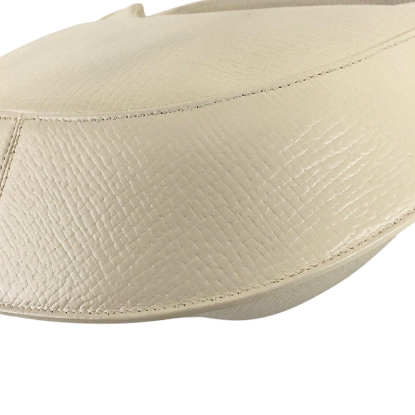 LOEWE Logo Embossed Shoulder bag Hobobag Ivory Vintage 4kksw6