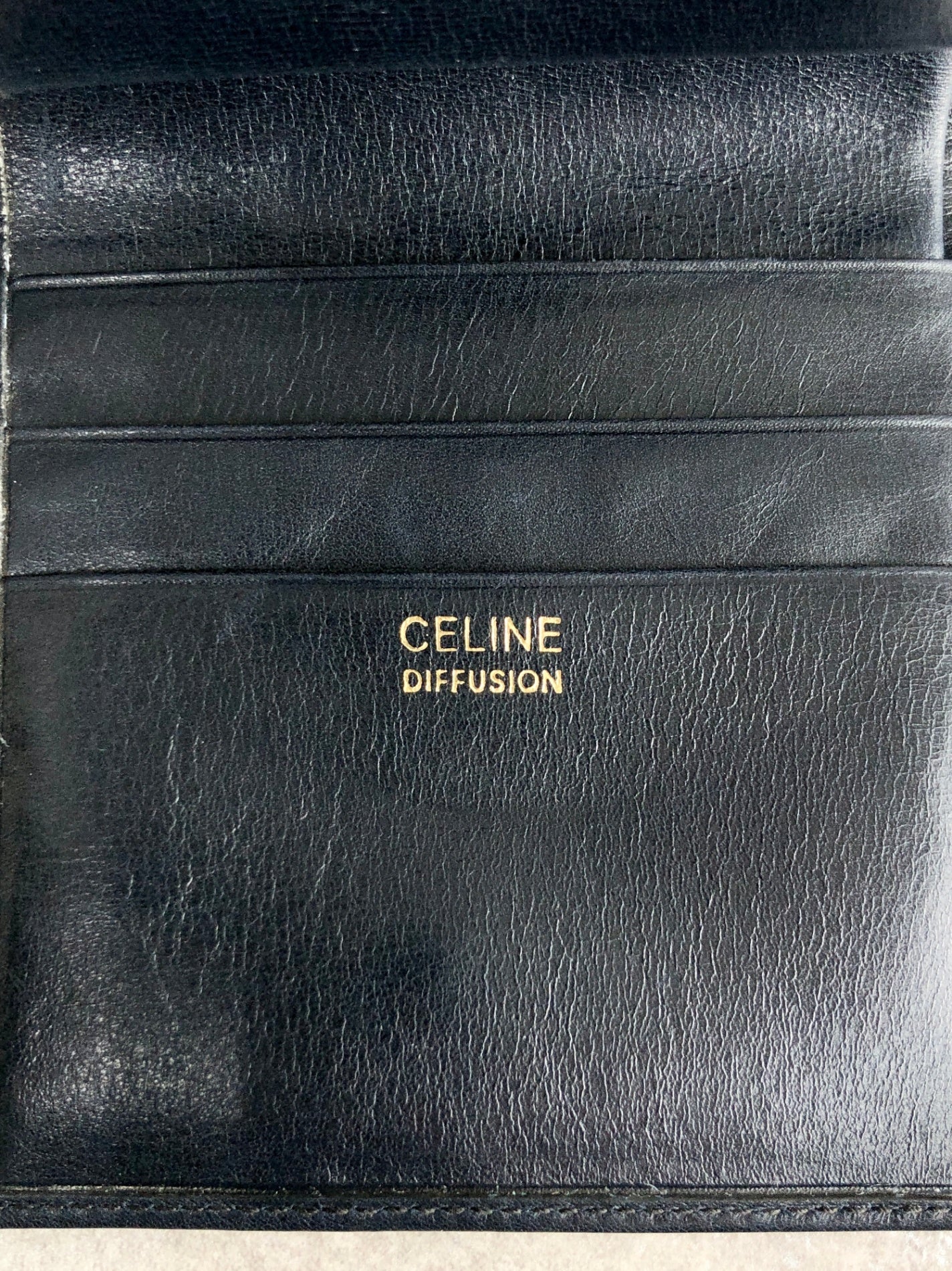 CELINE Carriage Folded Wallet Navy Vintage rrcn43