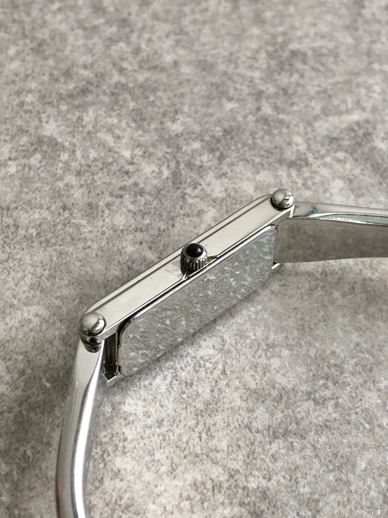 GUCCI Quartz Watch Silver 1500L Vintage mee865