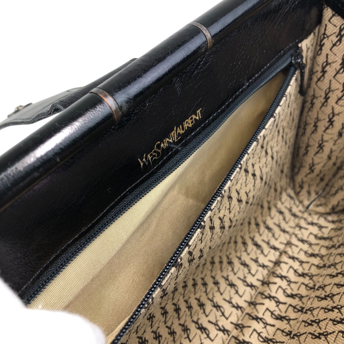 Yves Saint Laurent YSL Logo Bias Stitch Clutch bag Black Vintage b3p3mj