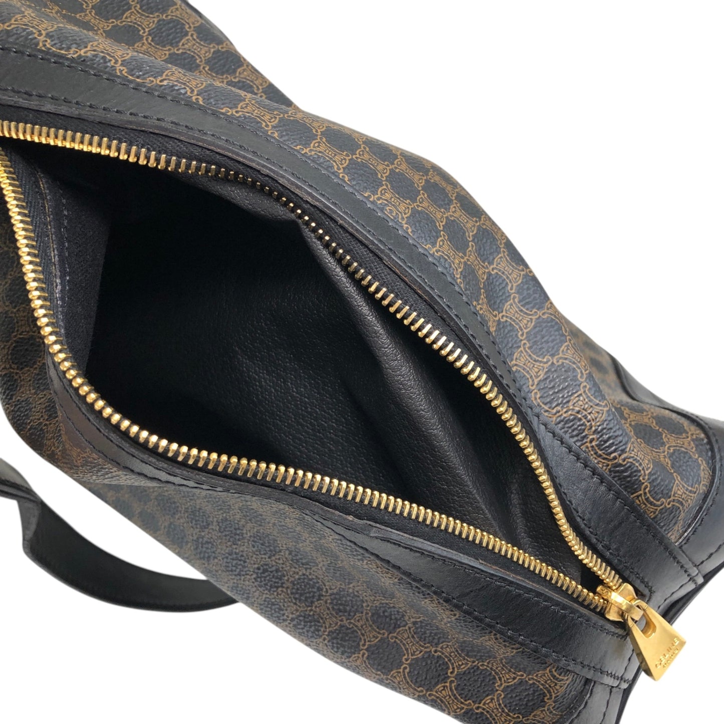 CELINE Macadam Blason Drawstring Shoulder bag Black Vintage x5e8fx