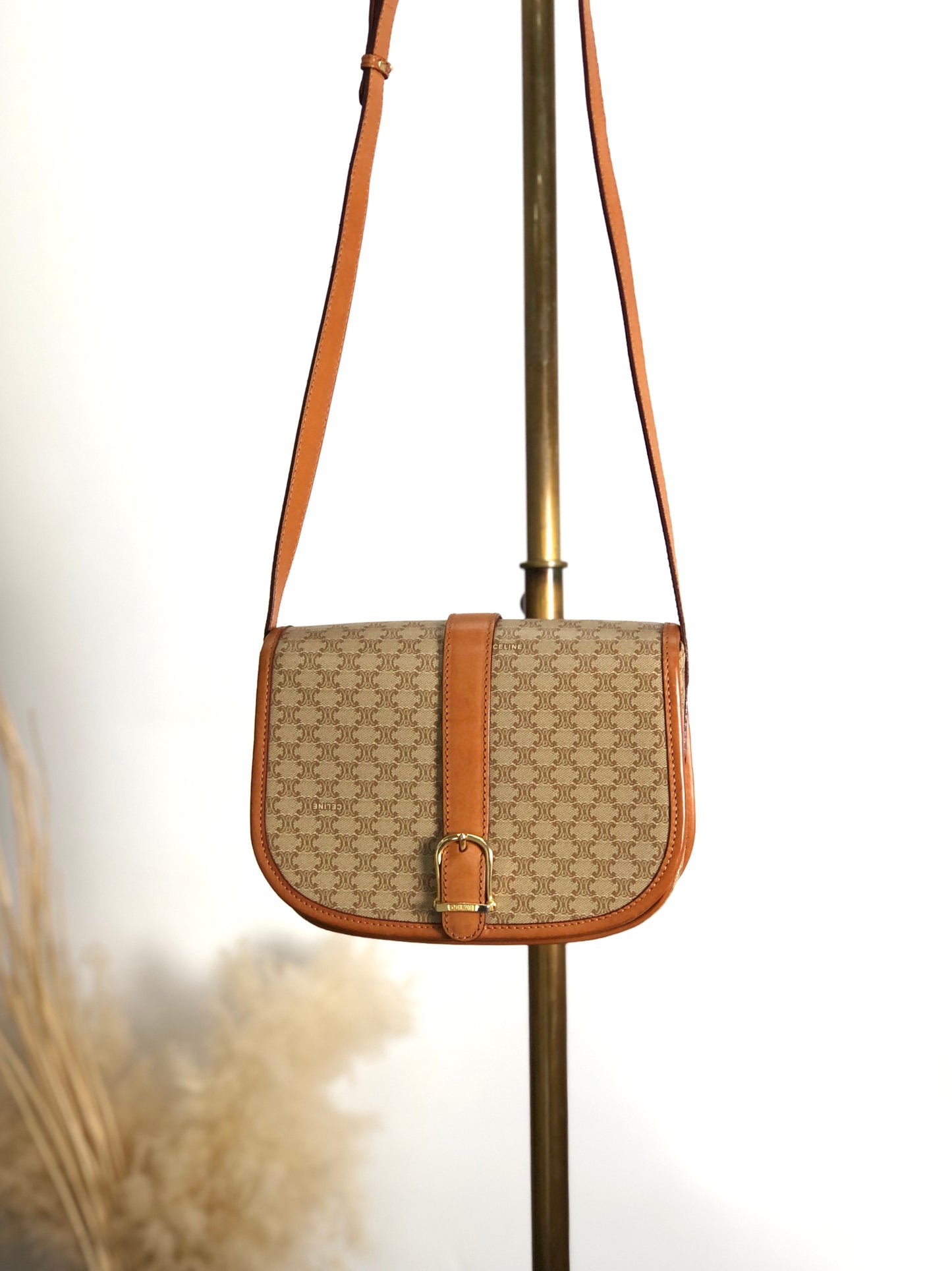CELINE Macadam Front Buckle Shoulder bag Beige Vintage t3xmcc