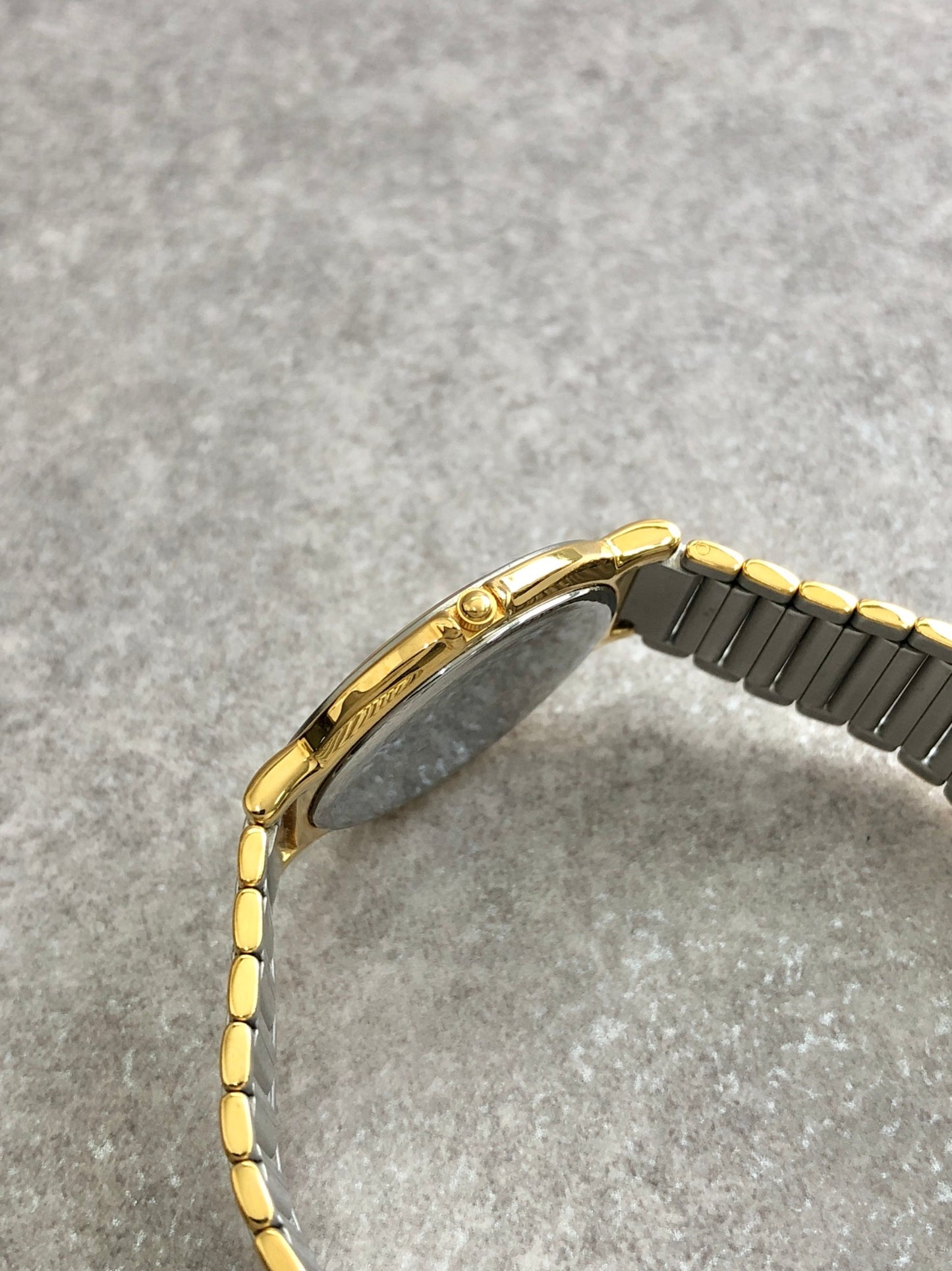 Yves Saint Laurent YSL Logo Quartz Watch Silver×Gold 4620-E62267Y Vintage iymii4