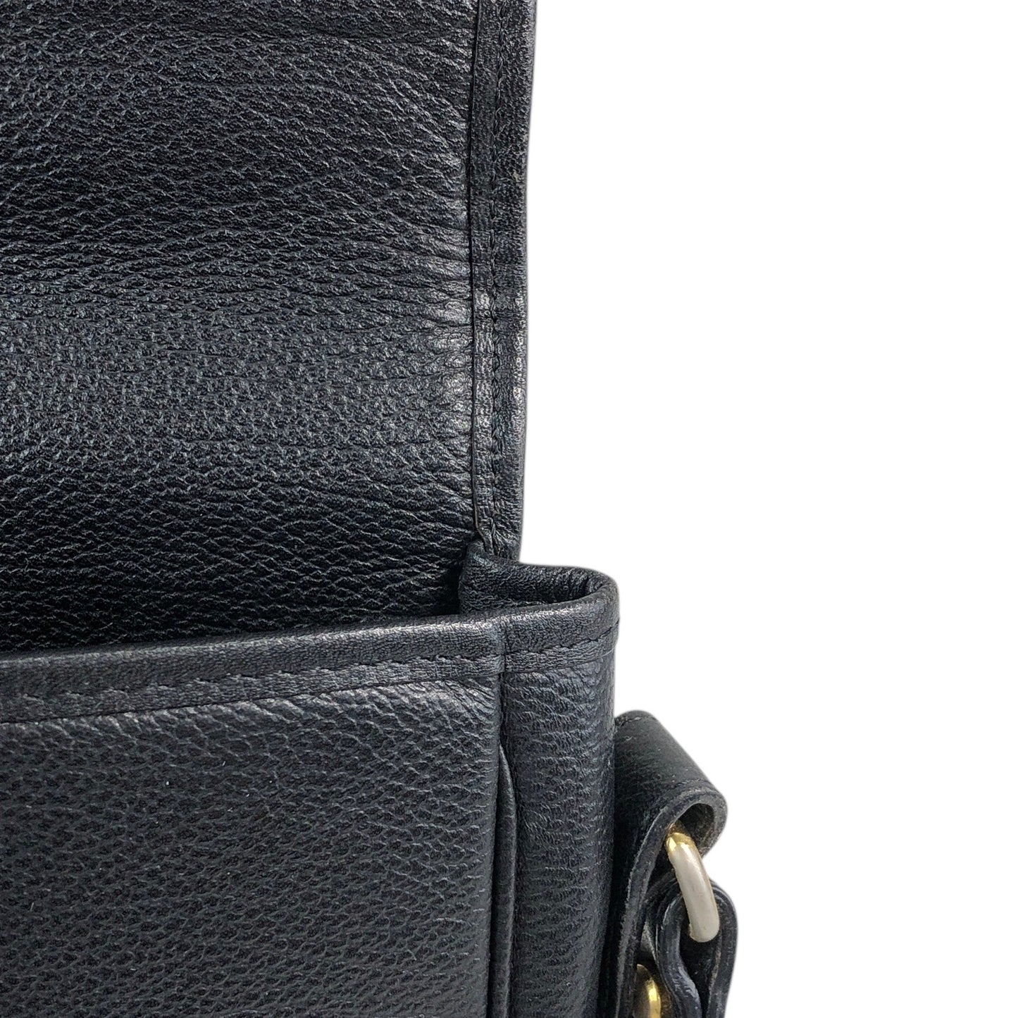 Yves Saint Laurent YSL Logo Flap Shoulder bag Black Vintage hrxn3f