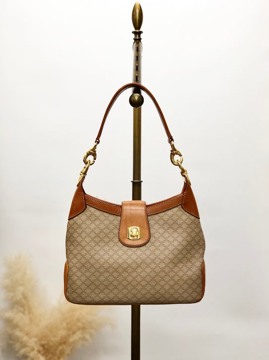 CELINE Macadam Blason 旋鎖單肩包 Hobobag 米色復古 jniidp