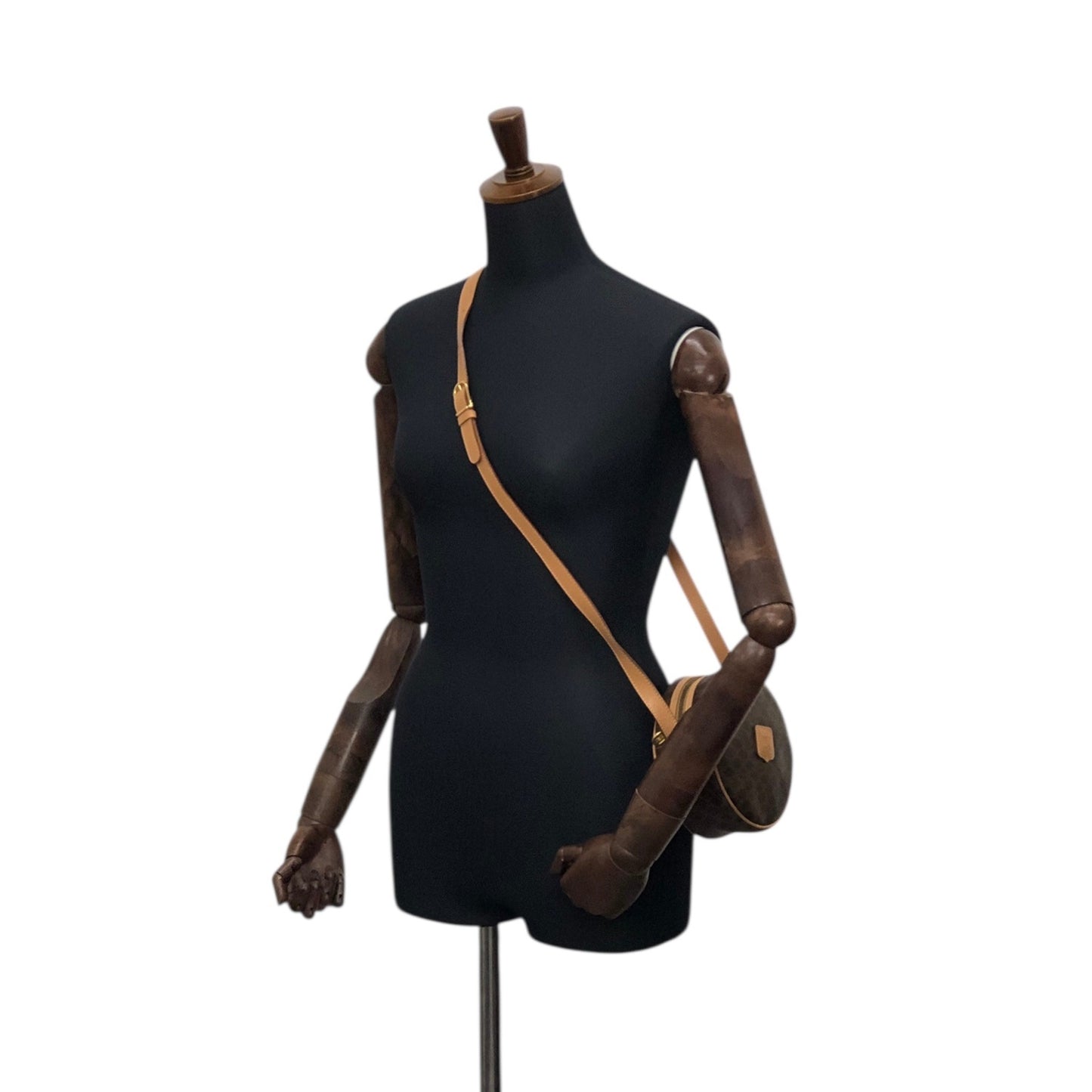 CELINE Macadam Blason Round Shoulder bag Brown Vintage teecbu
